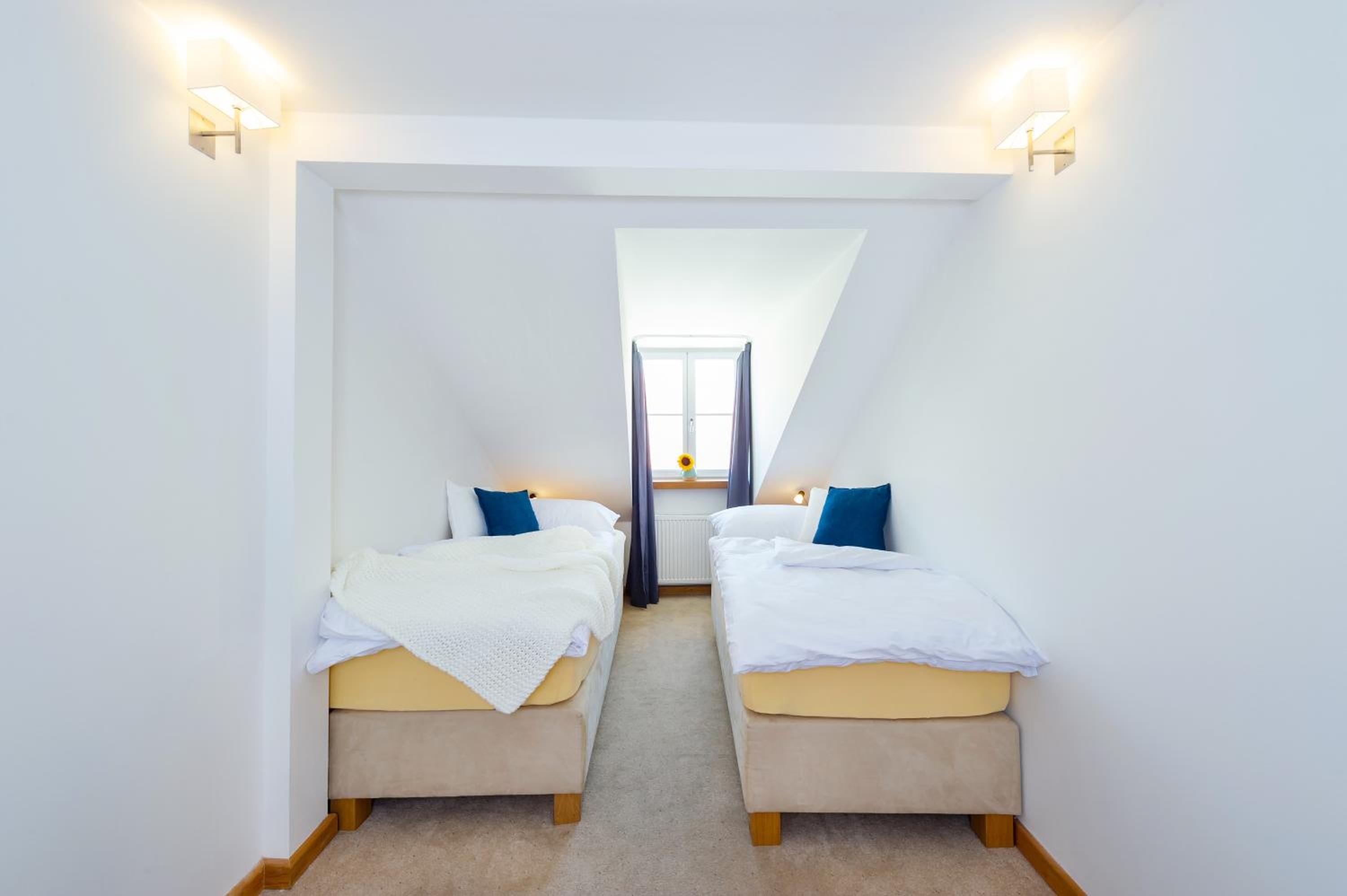 Two-Bedroom Apartment - Photo 8