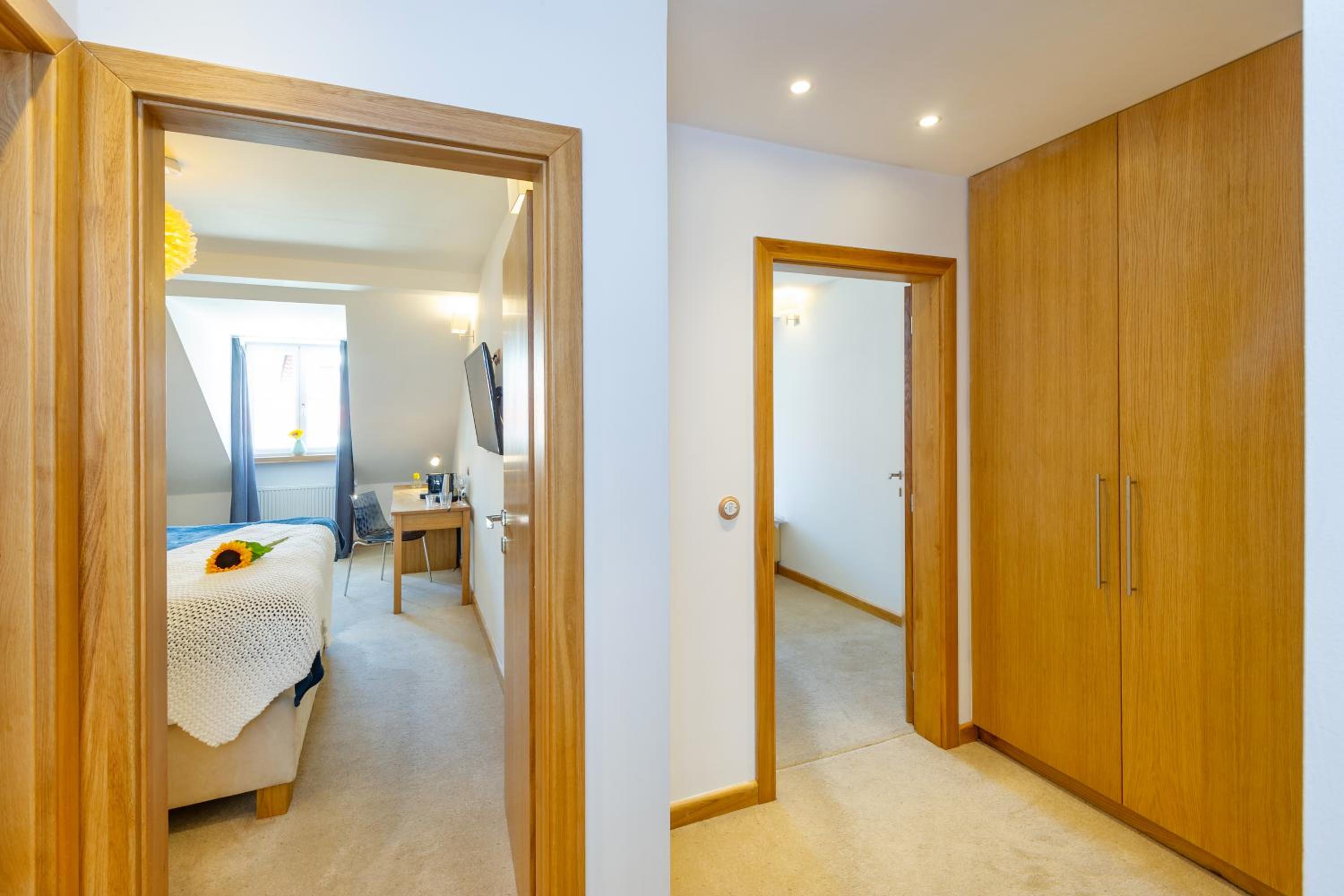 Two-Bedroom Apartment - Photo 6