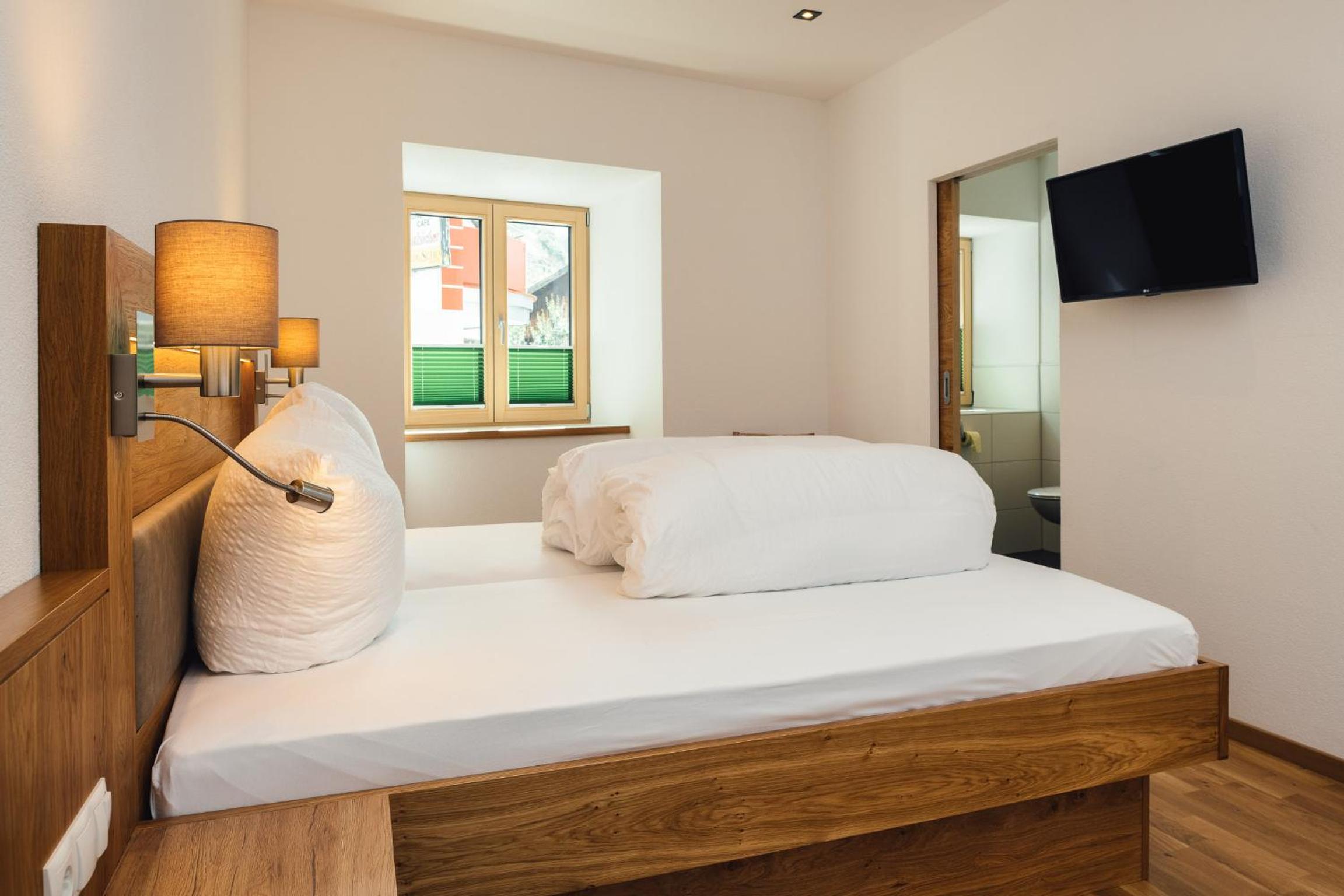 Deluxe Double Room photo 2