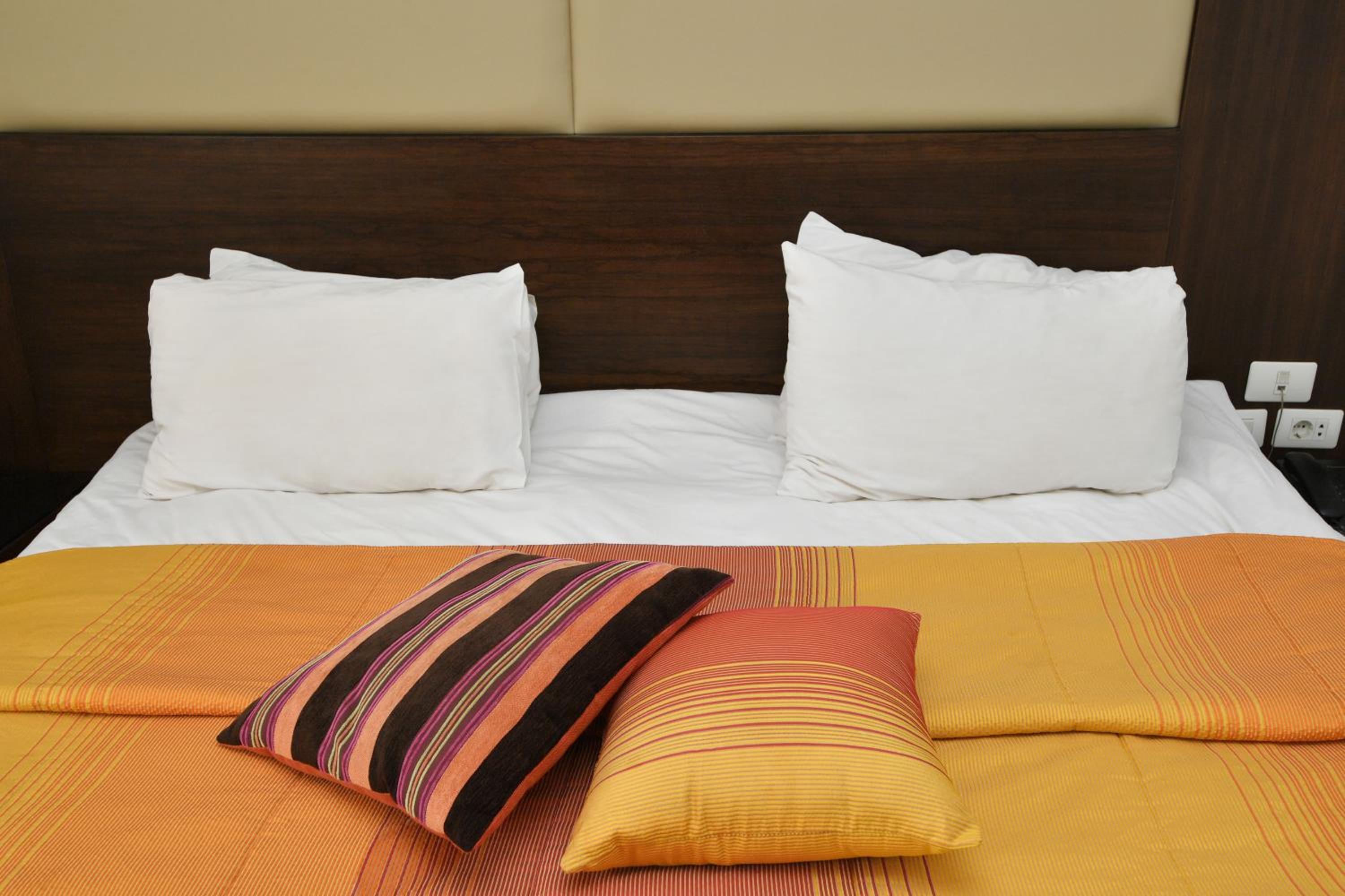 Junior Suite with Sea View - Photo 4