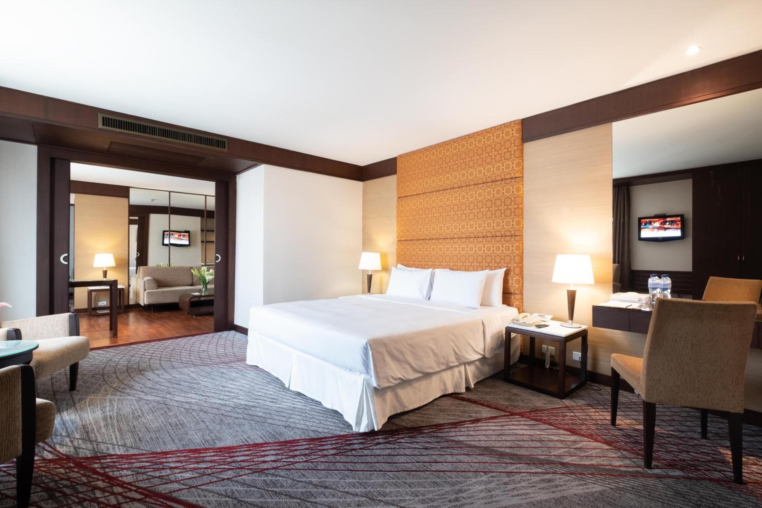 Executive Suite photo 1