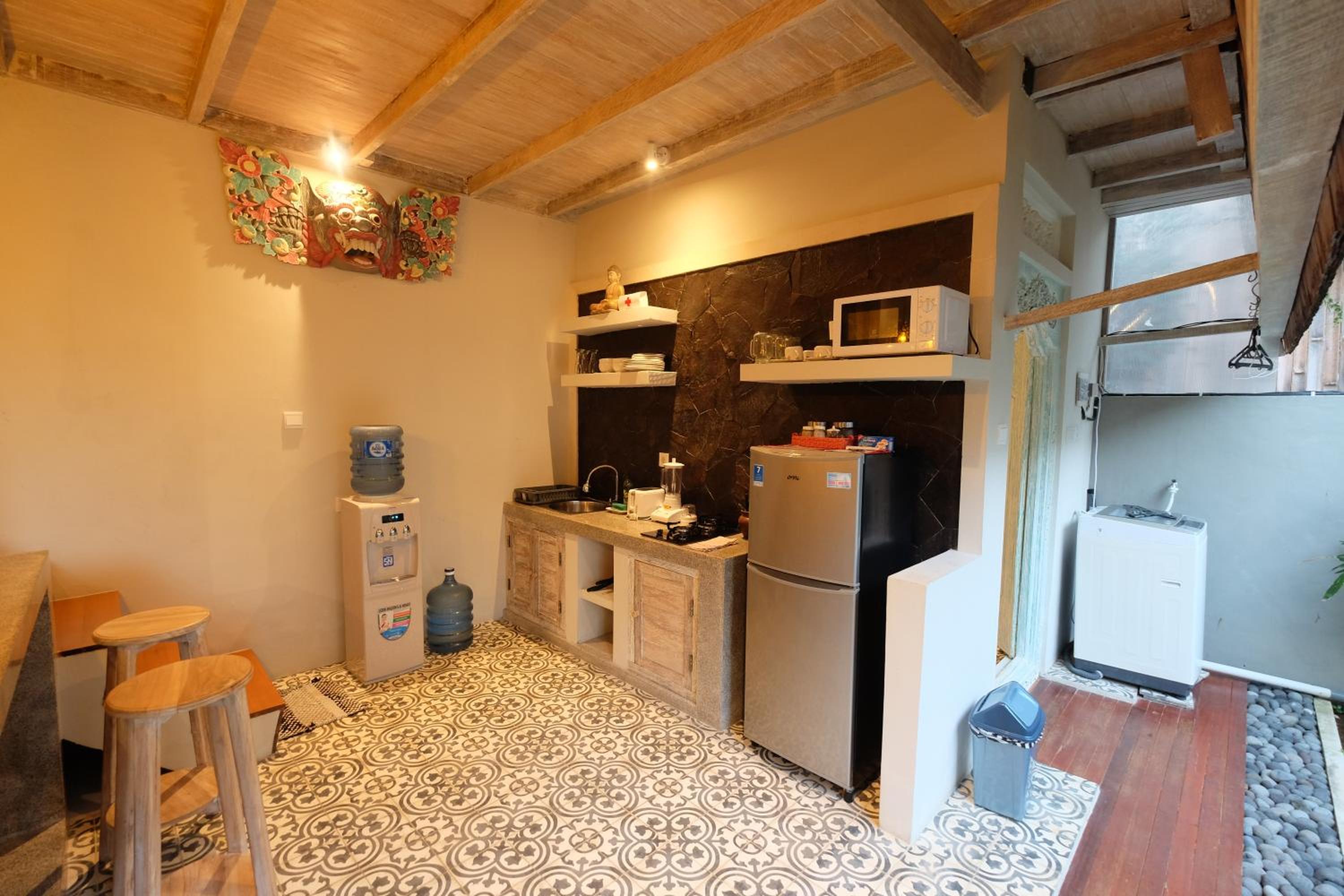 Villa with Private Pool - Photo 61
