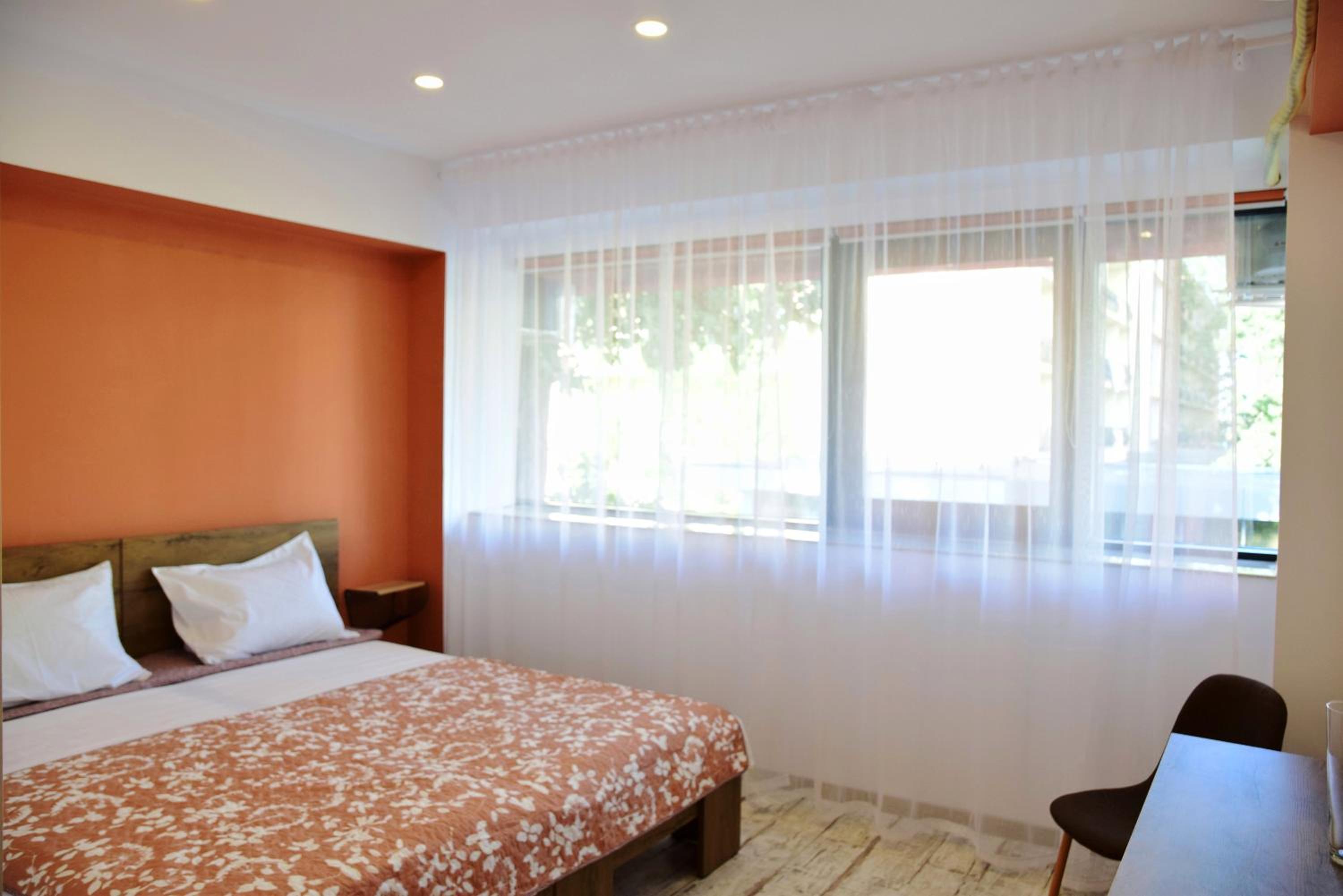 Double or Twin Room photo 3