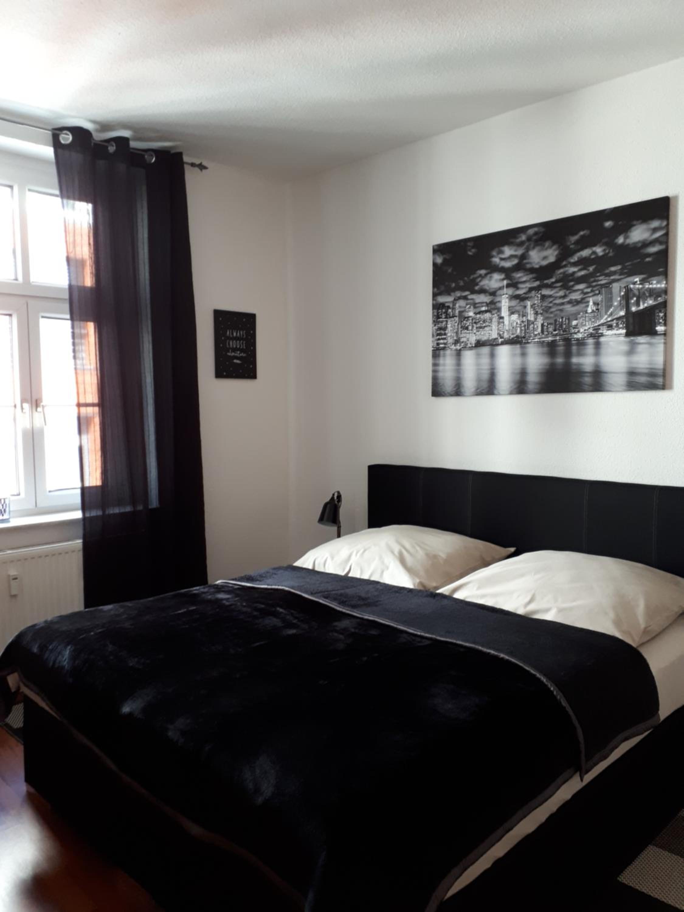 Standard Double Room with Shared Bathroom 203