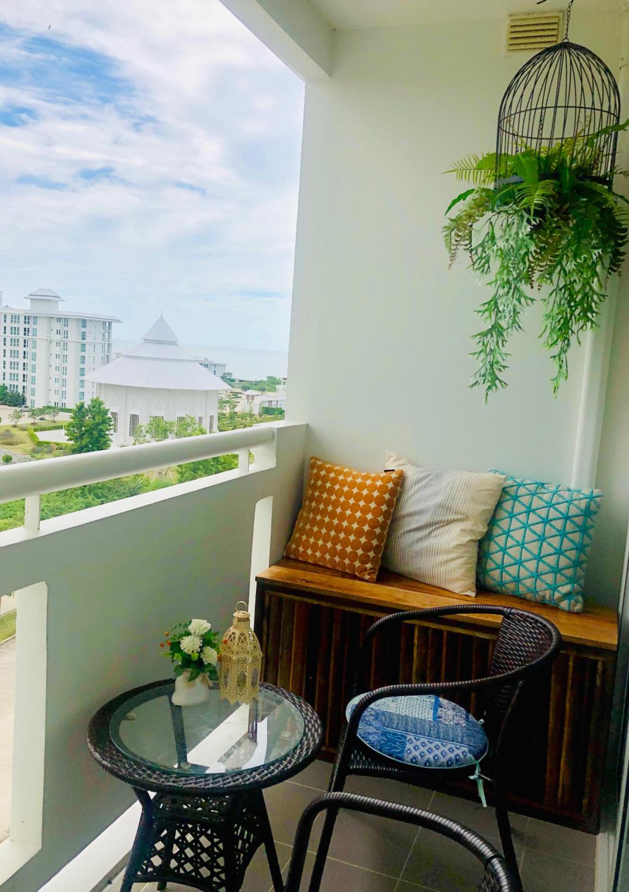 Apartment with Sea View - Photo 27