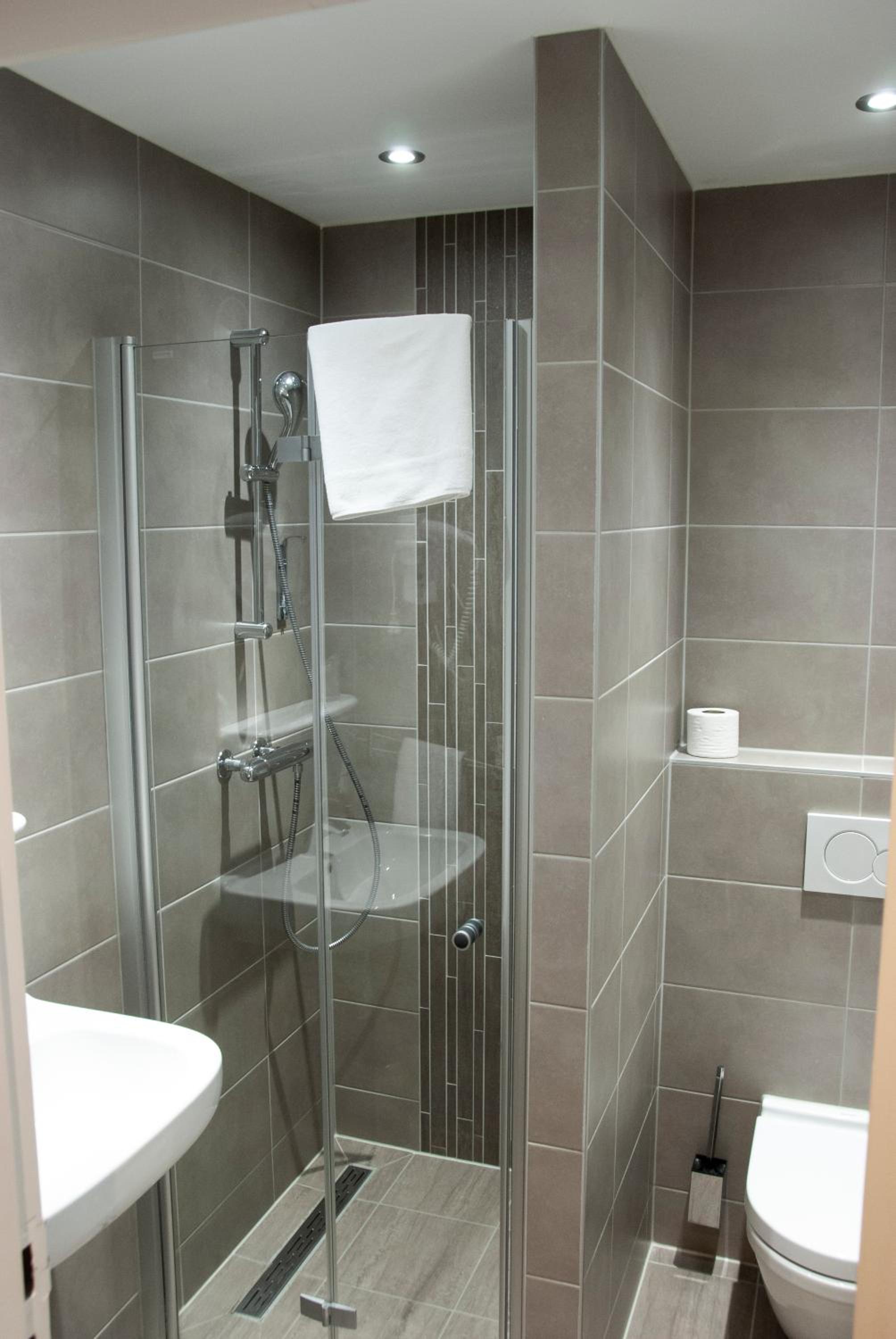 Comfort Twin Room - Photo 4
