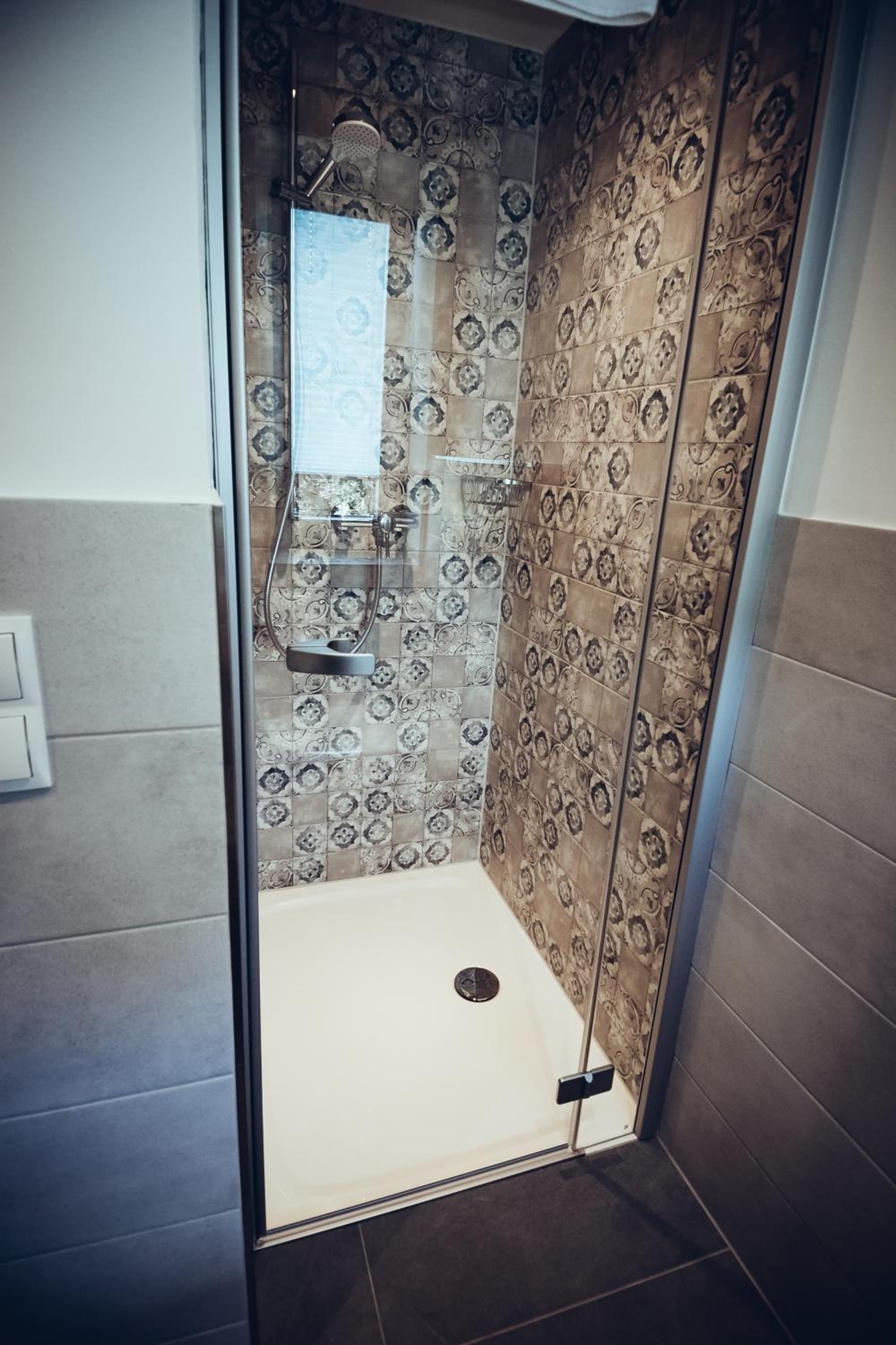 Standard Double or Twin Room photo 3