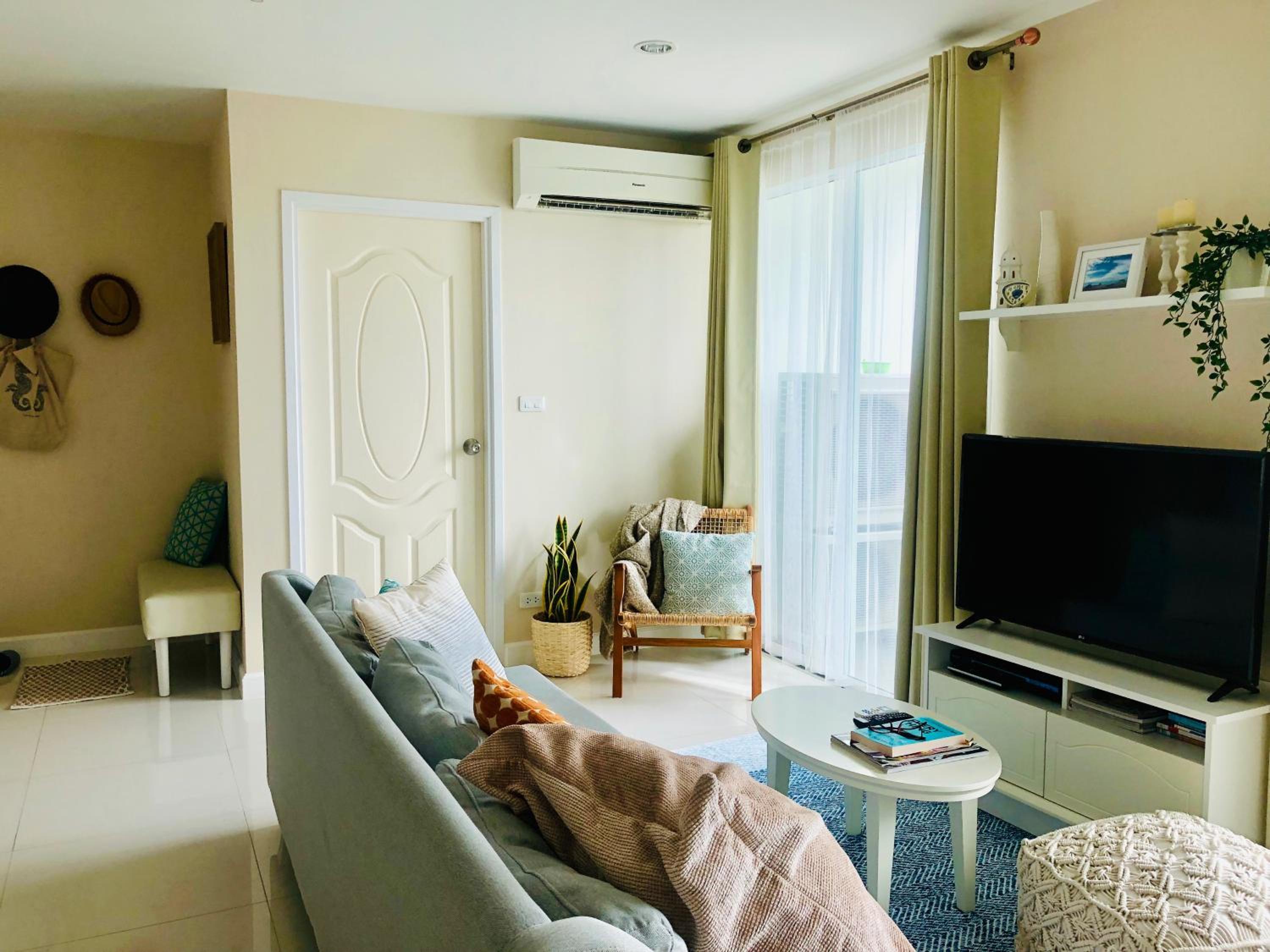 Apartment with Sea View - Photo 21
