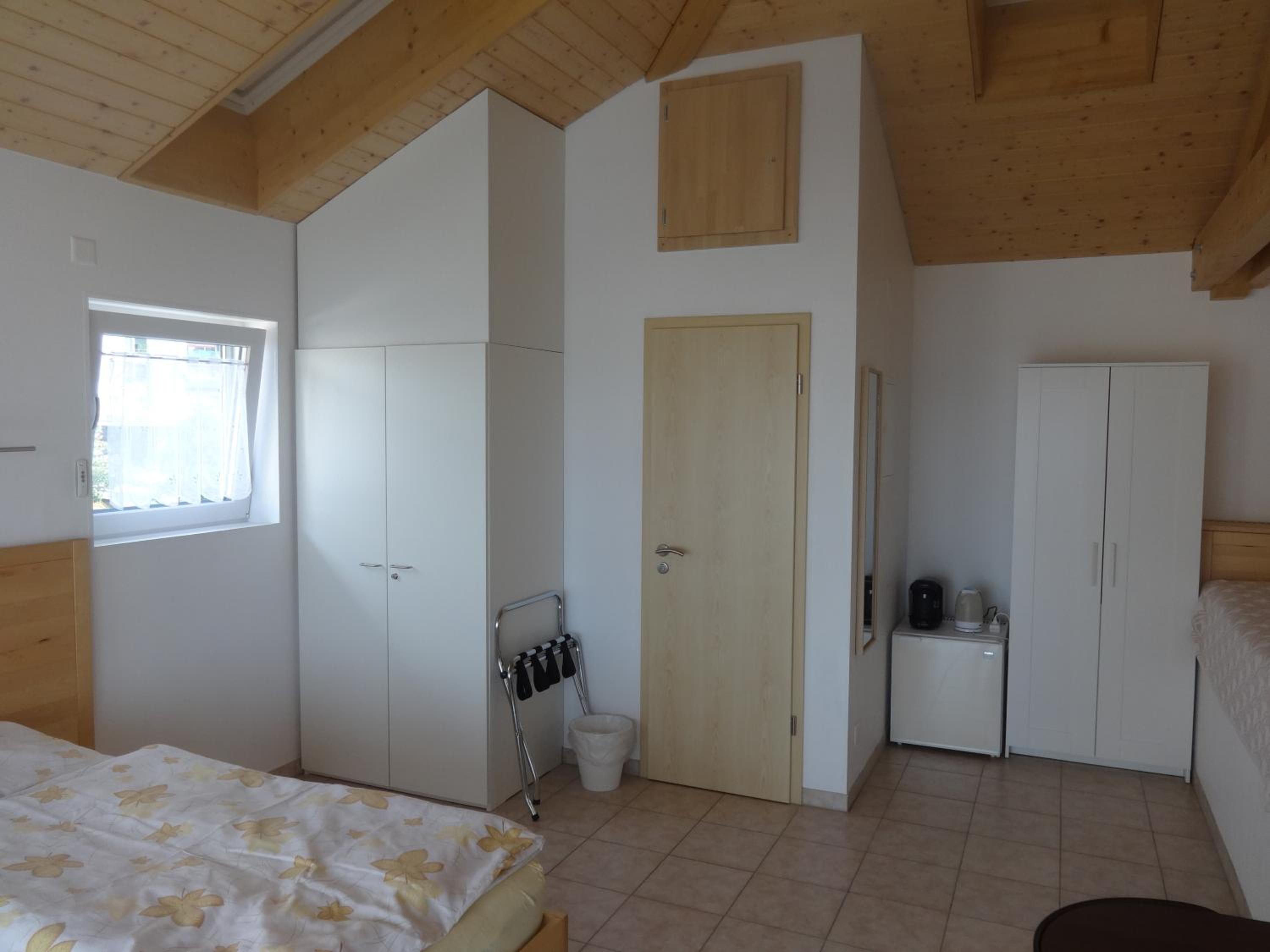 Double or Twin Room photo 2