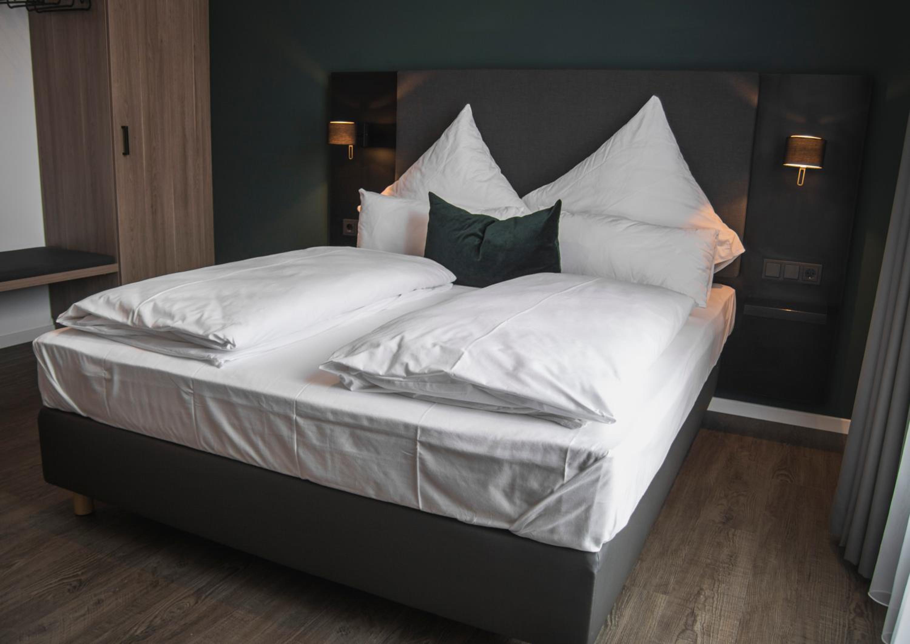 Double Room - Photo 2
