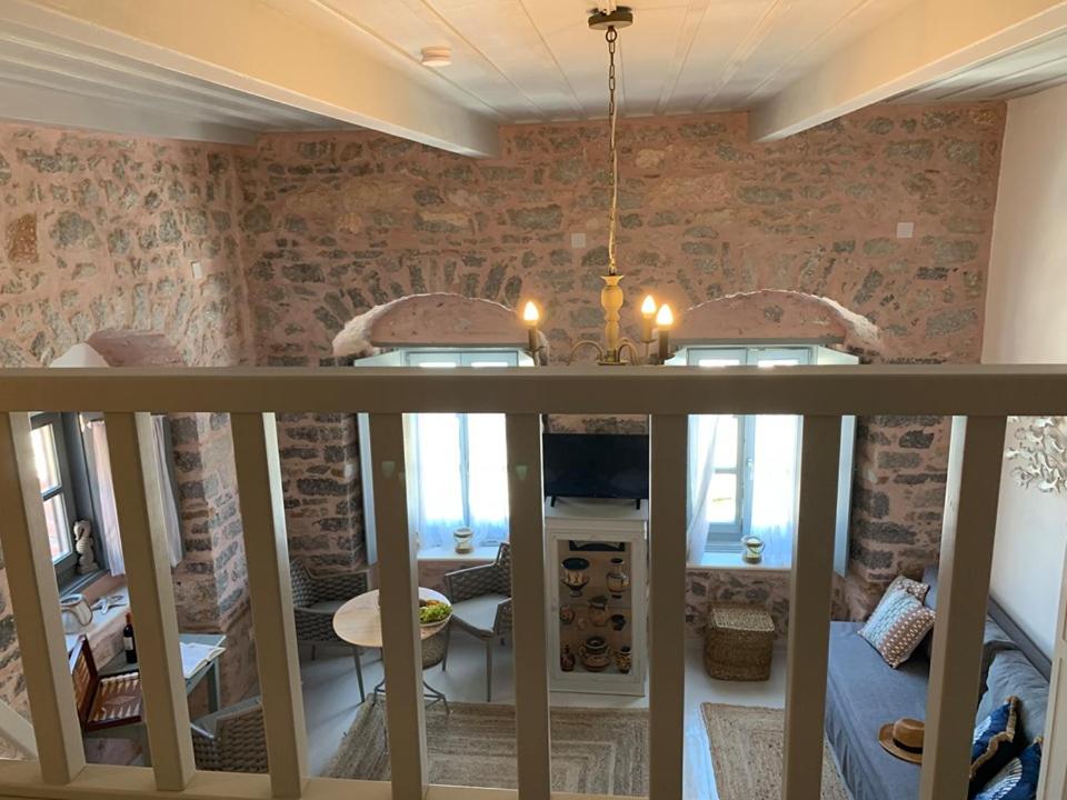 One-Bedroom House - Photo 1