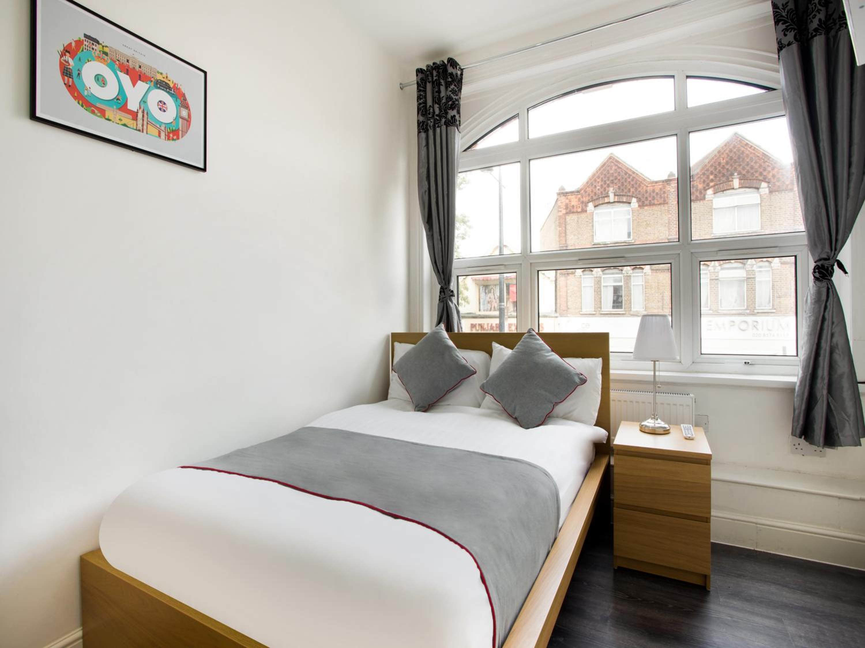 Standard Double Room - Photo 2