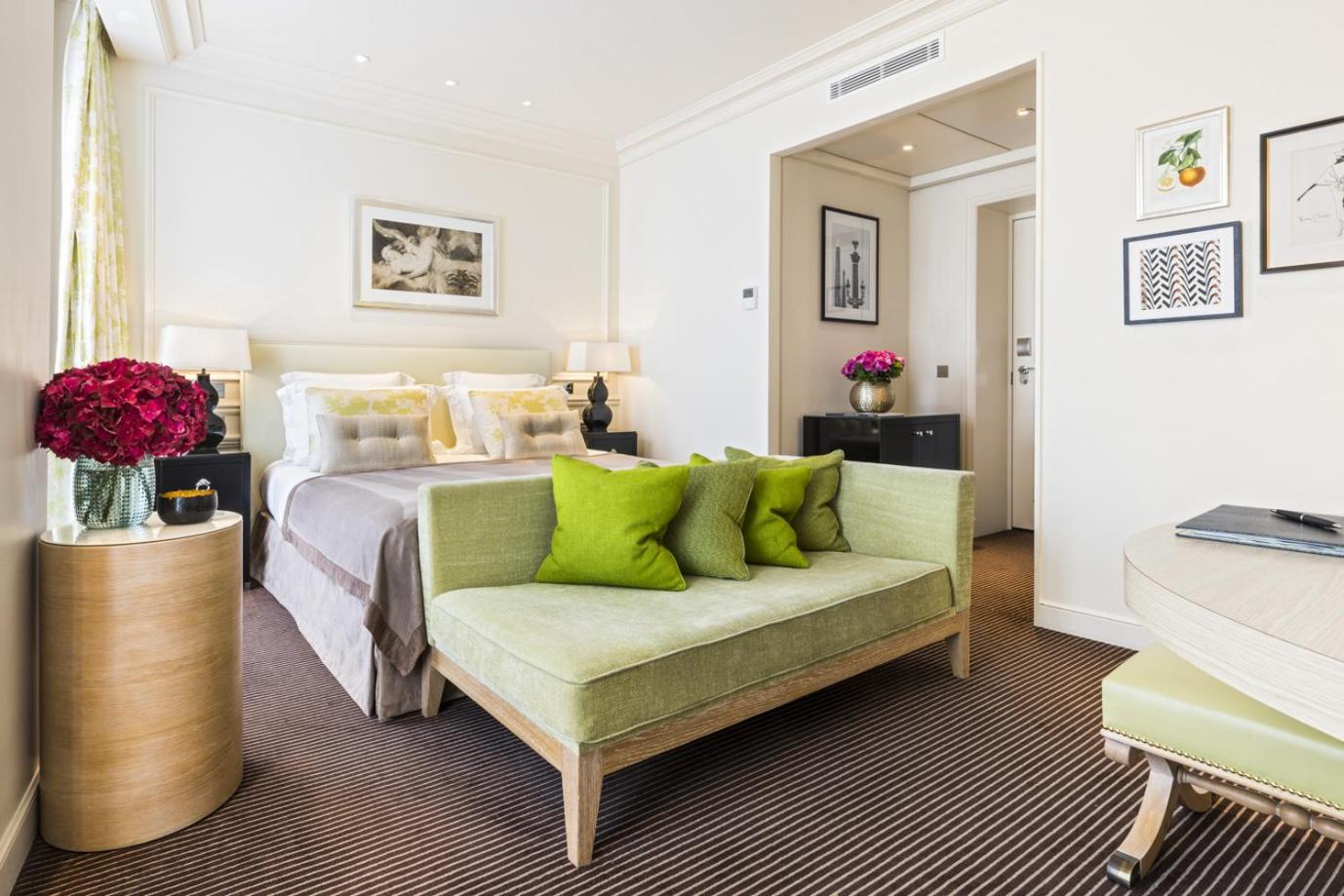 Executive Room photo 1
