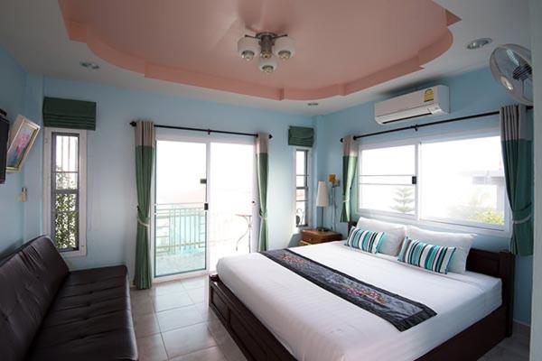 Double Room with Mountain View - Photo 1