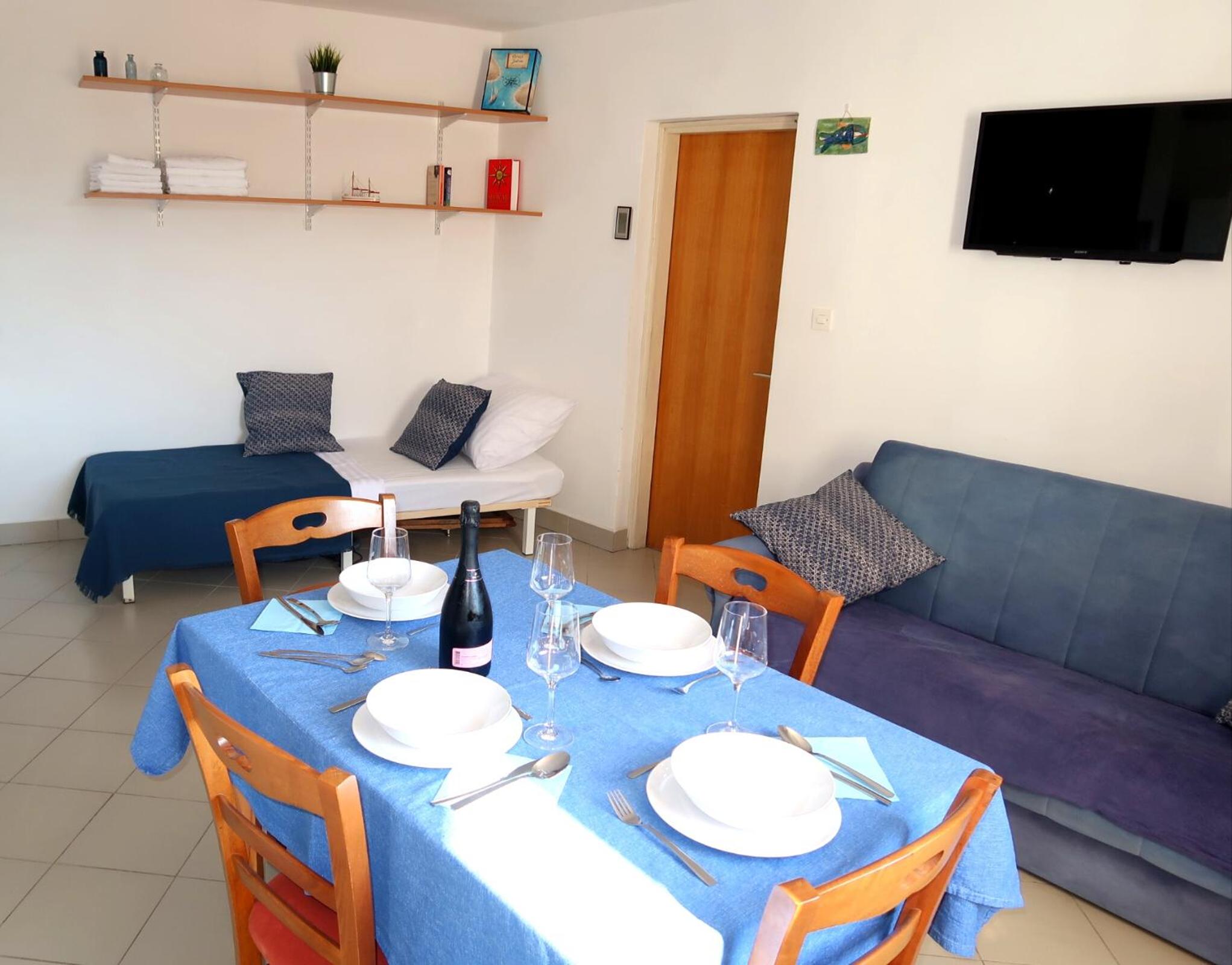 Apartment - Photo 1