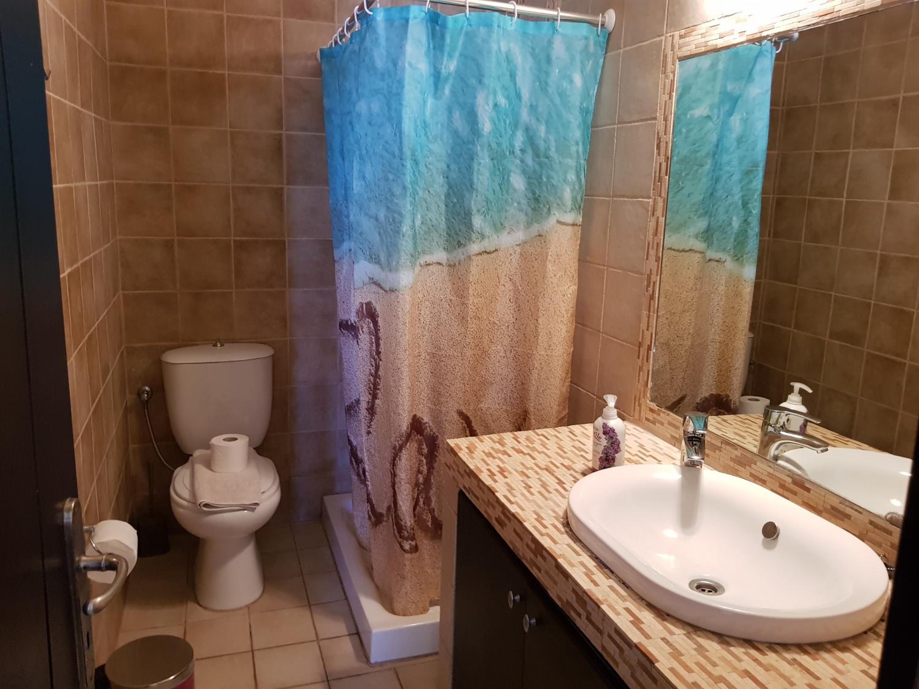 Apartment photo 2