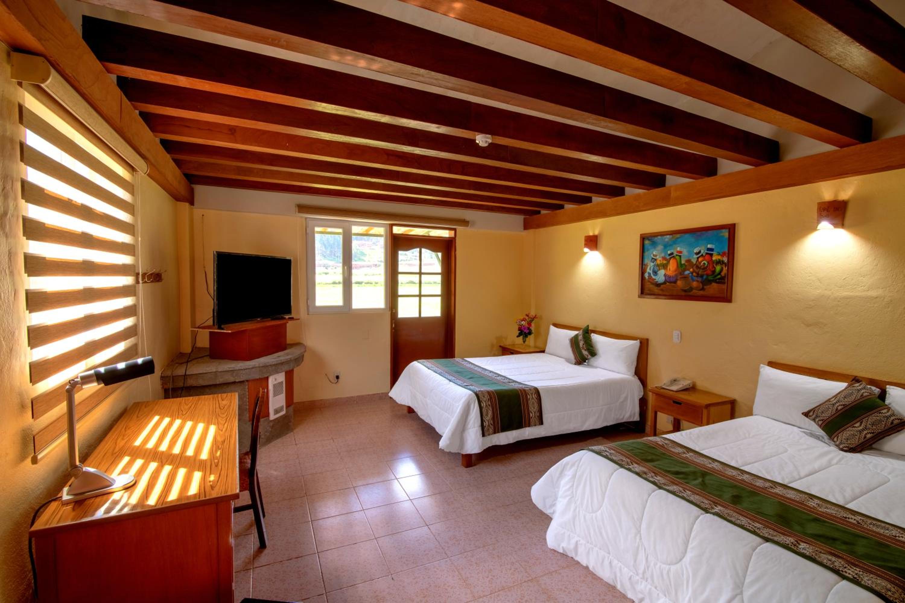 Standard Twin Room photo 2