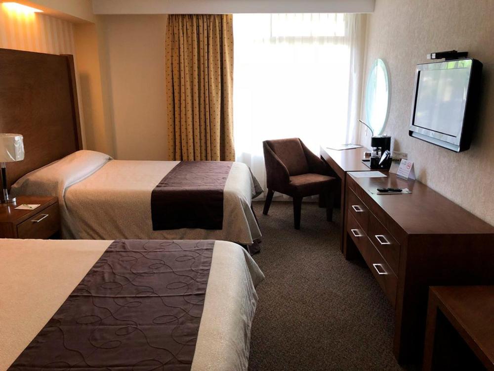 Double Room with Two Double Beds - Photo 4
