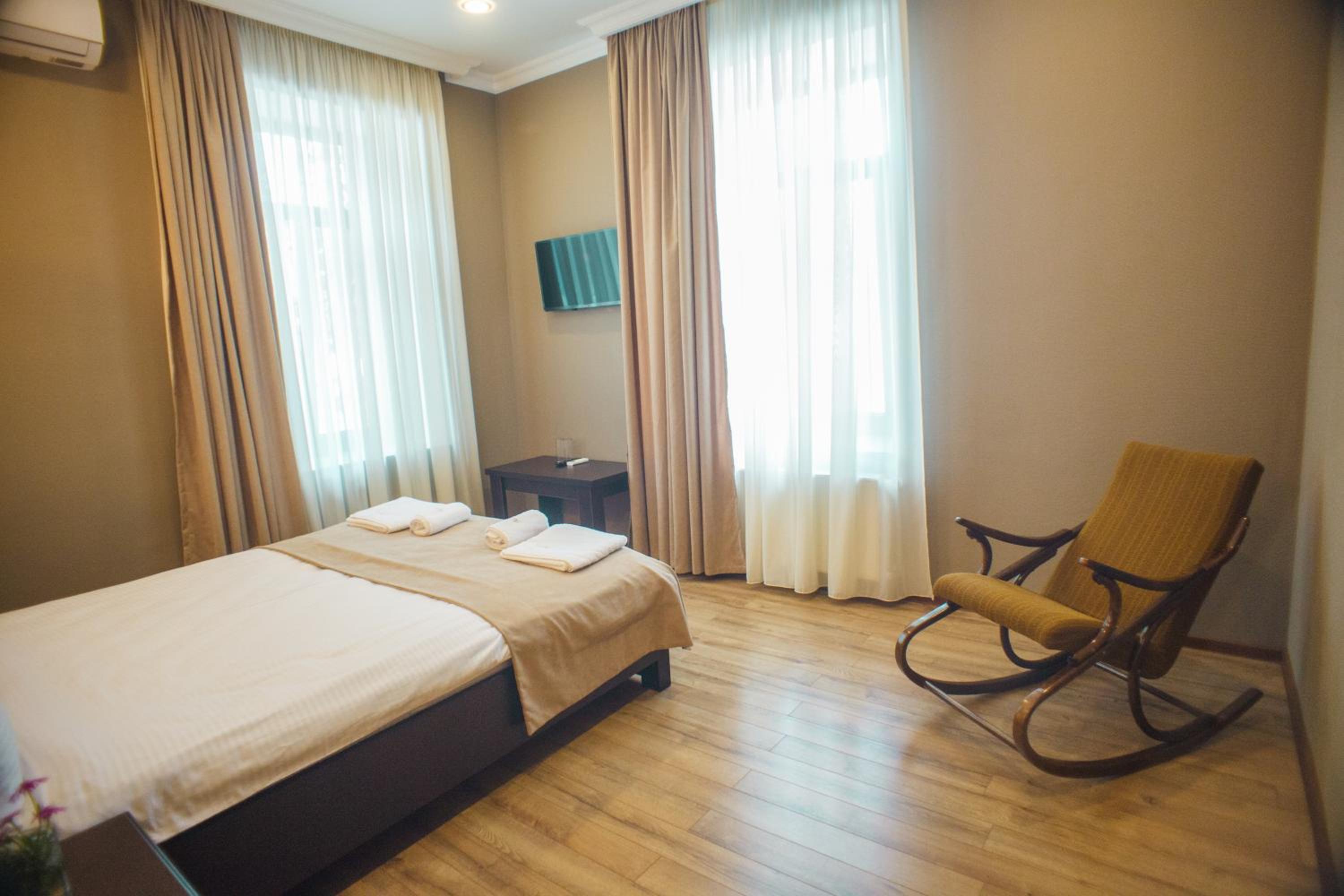 Deluxe Double Room photo 2
