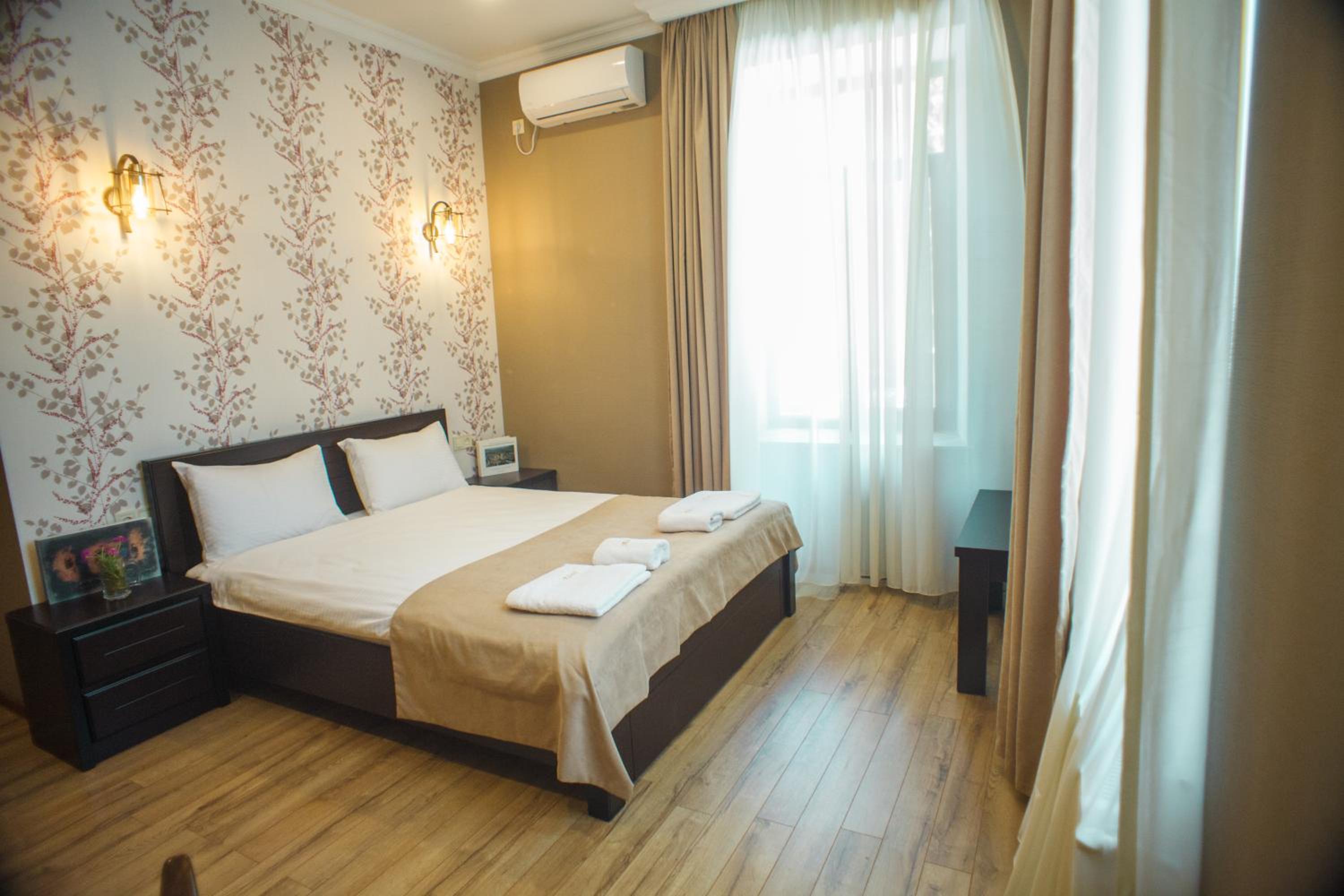 Deluxe Double Room photo 3