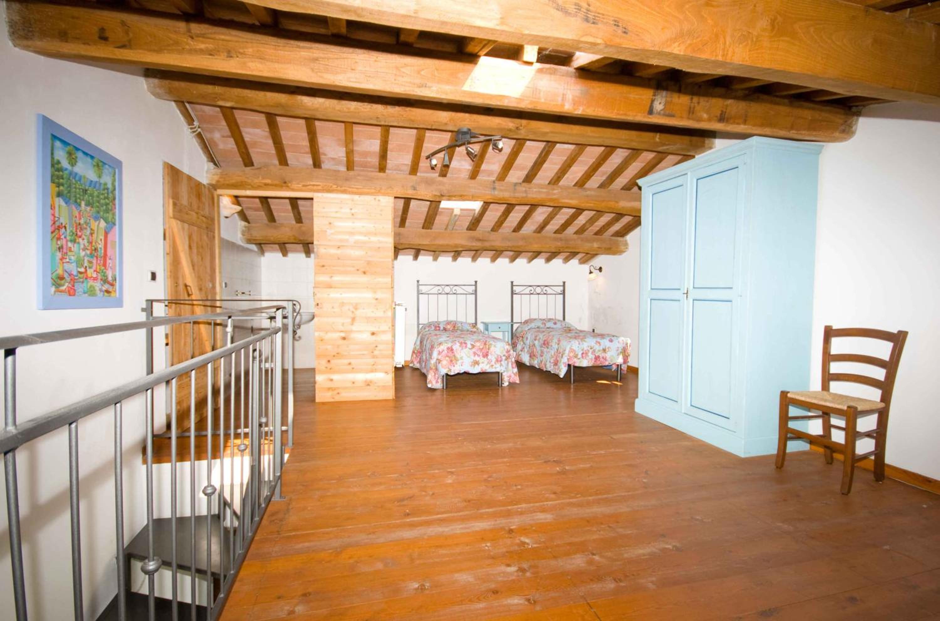Two-Bedroom Apartment - Split Level photo 1
