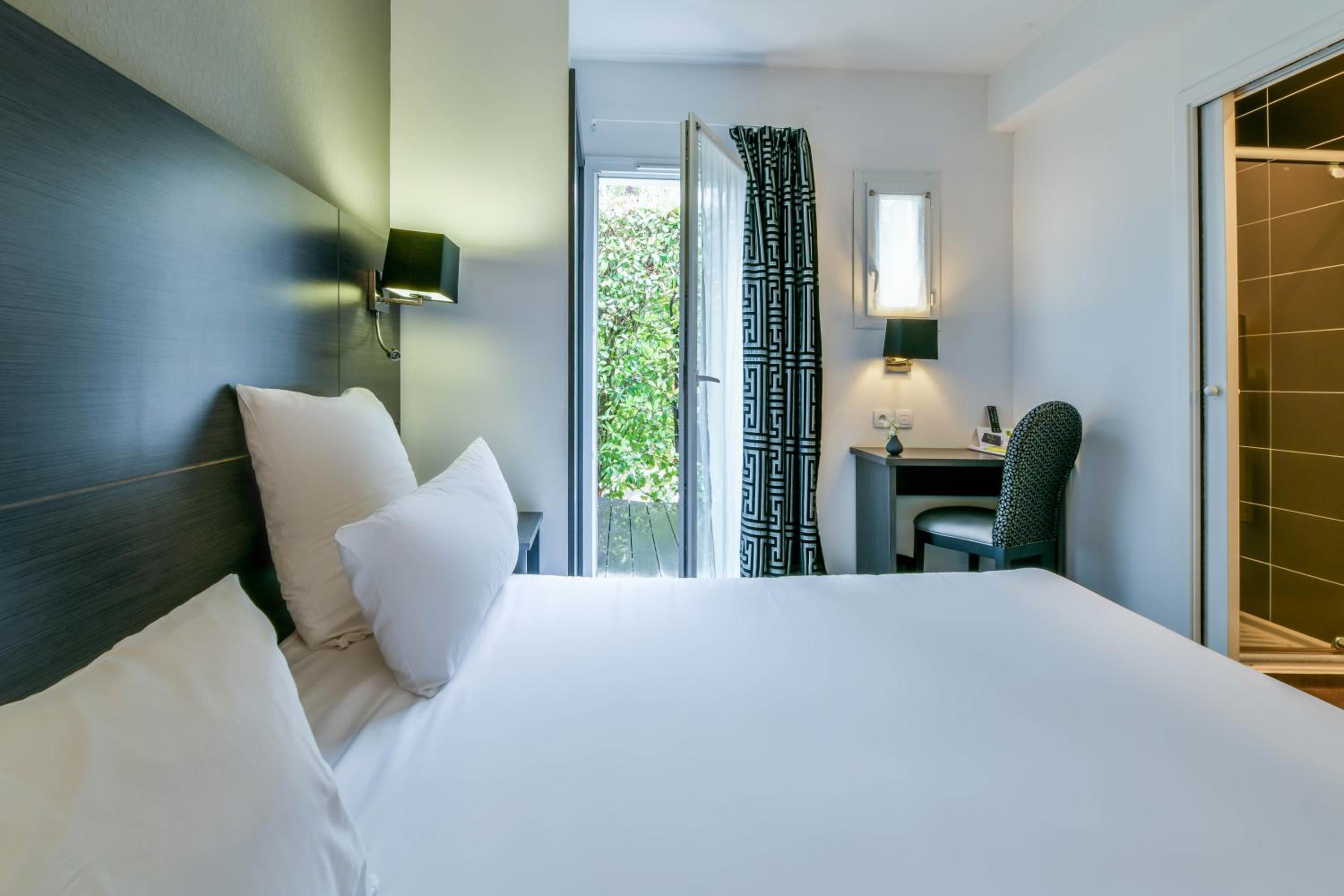 Double Room - Photo 1