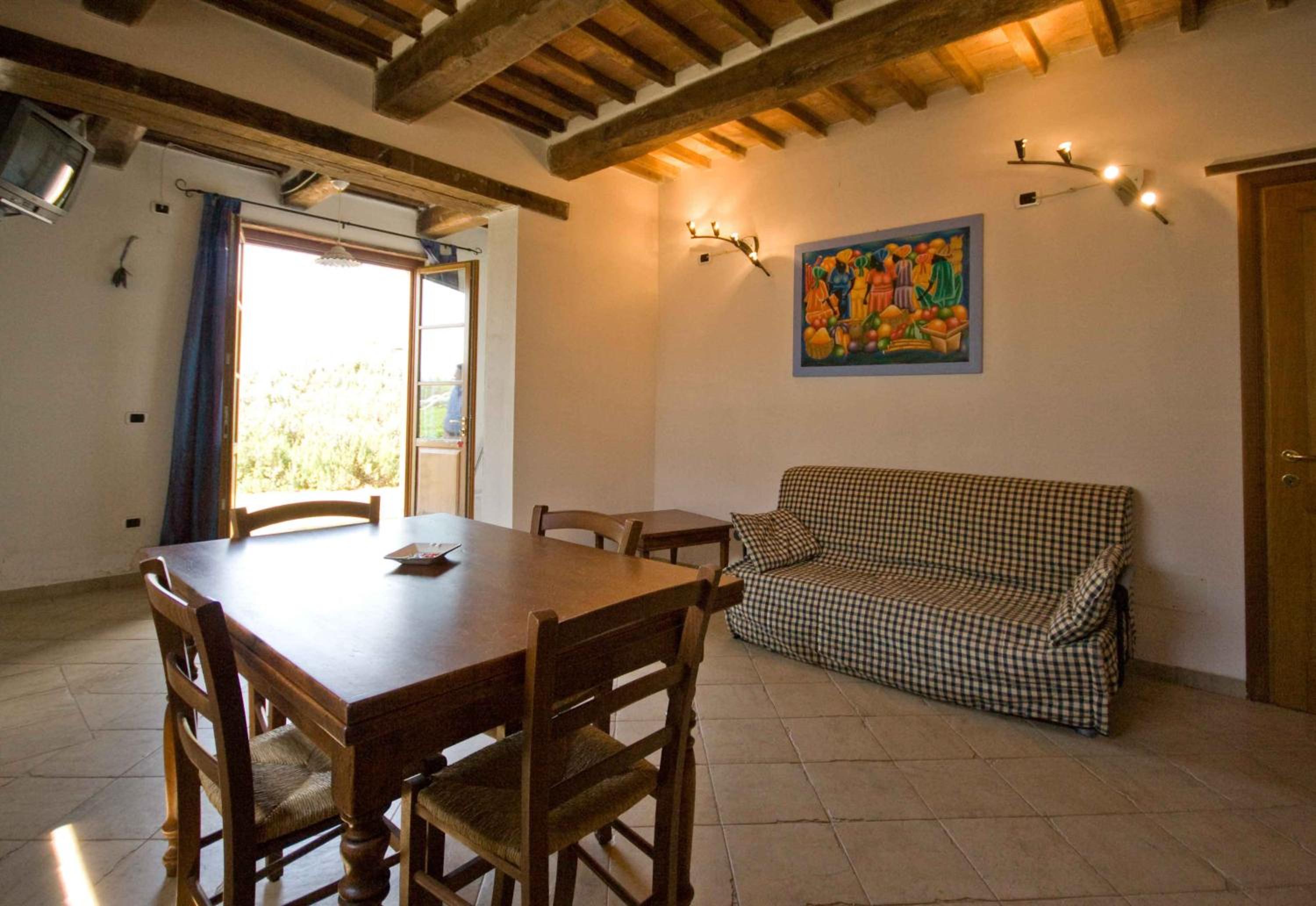 One-Bedroom Apartment with Terrace photo 1