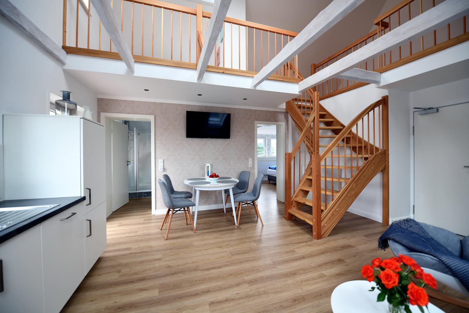 Apartment - Split Level photo 1