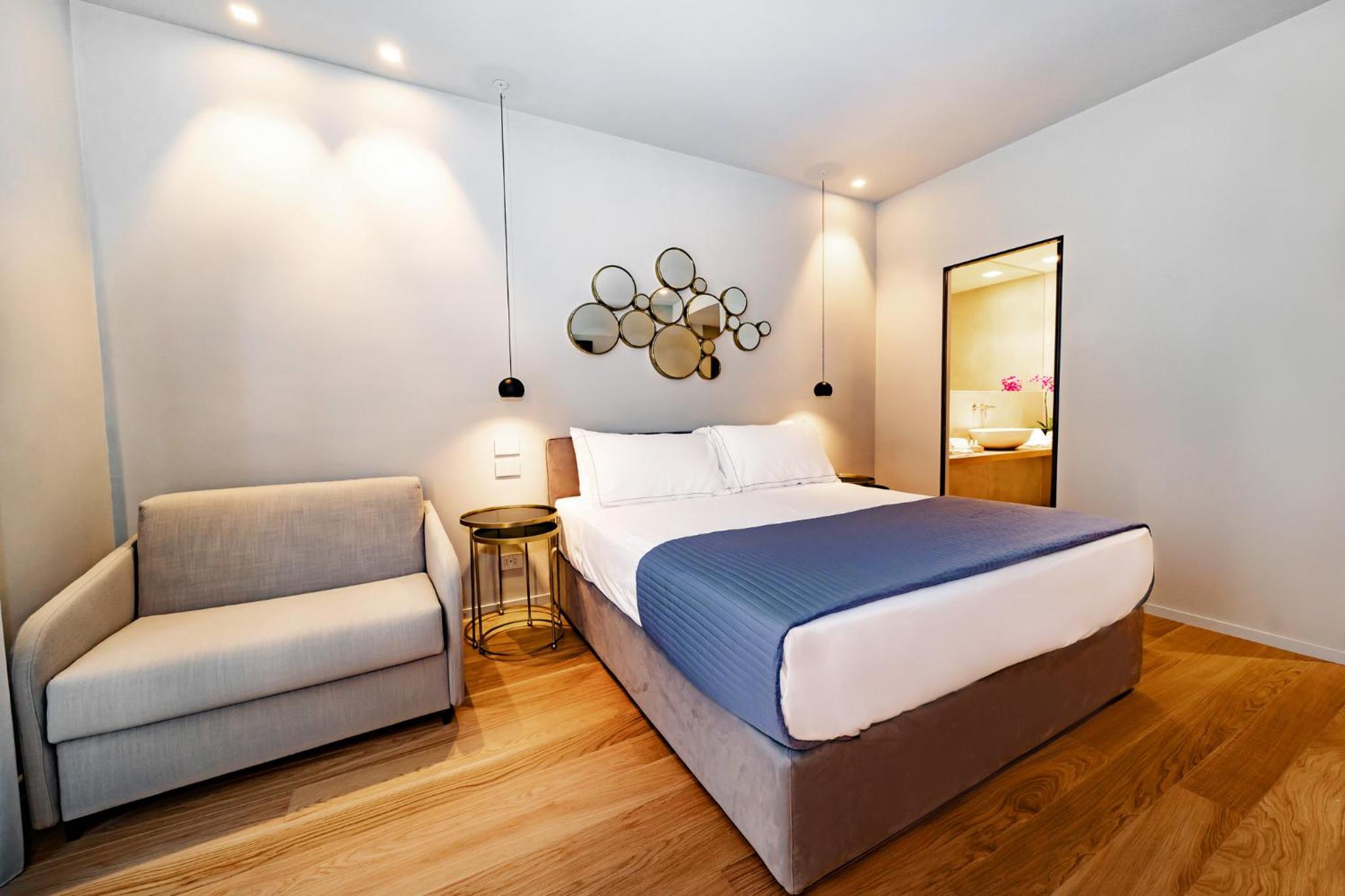 Luxury Triple Room - Photo 4