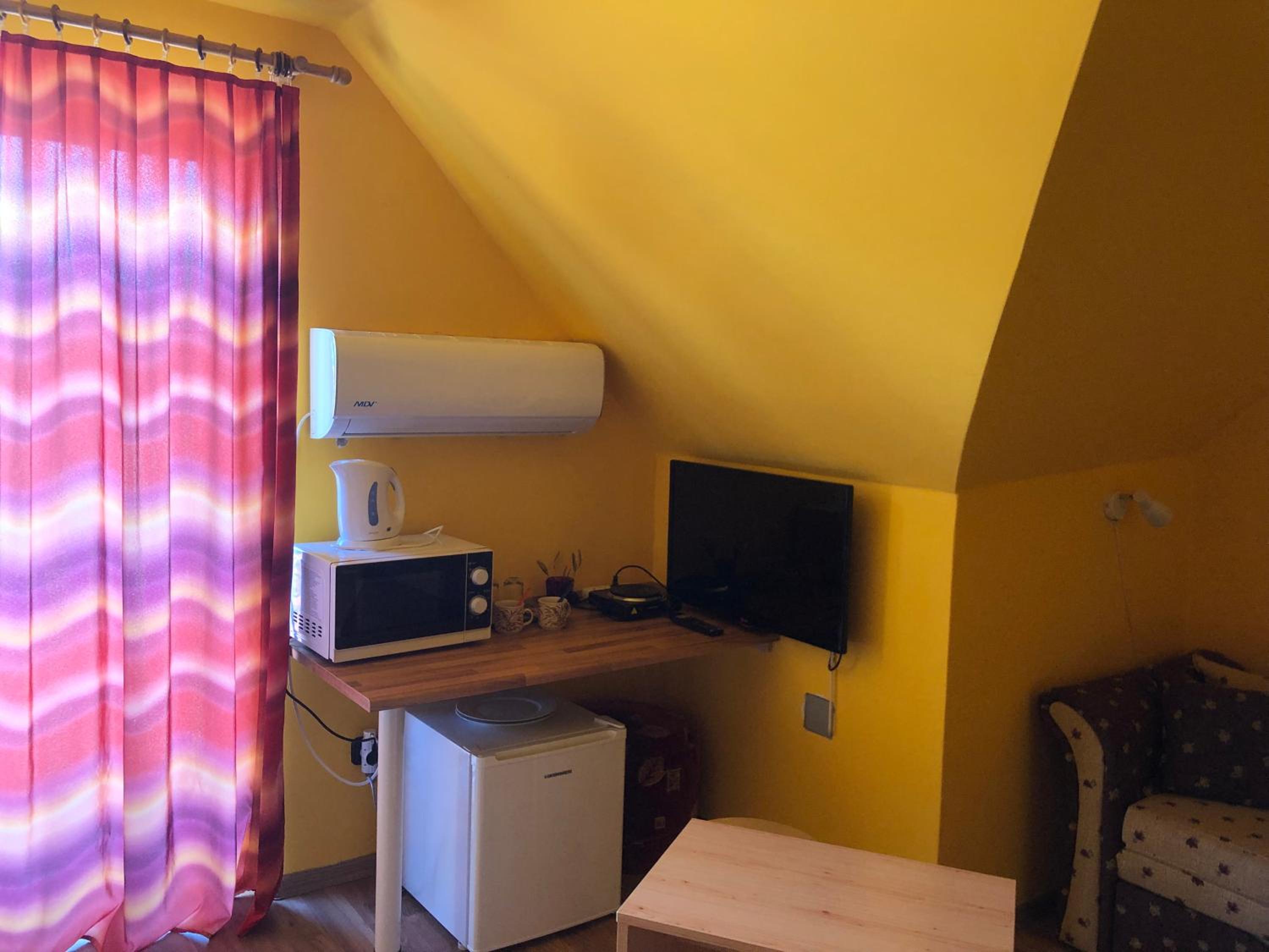 Classic Quadruple Room photo 2