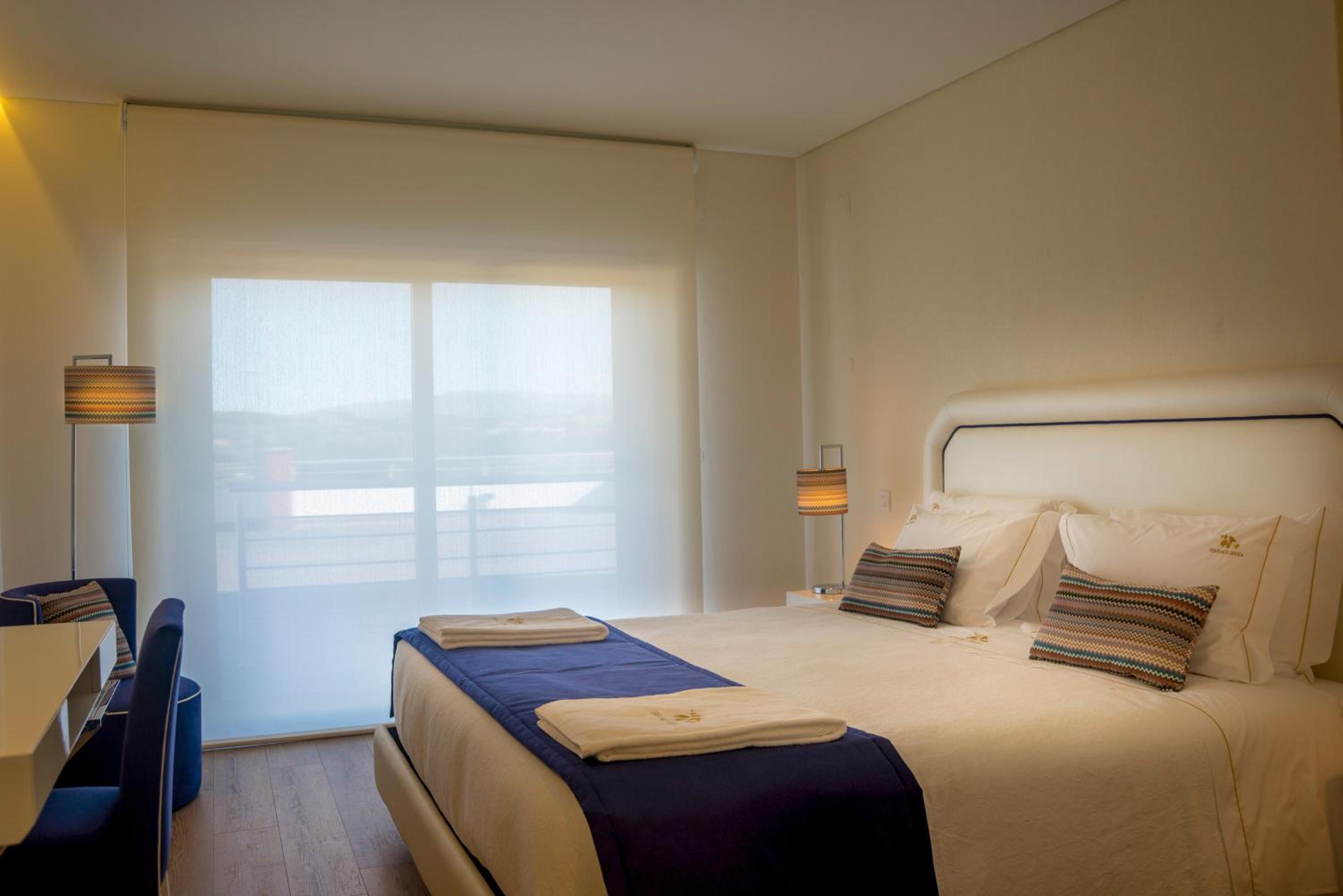 Standard Double Room - Photo 7