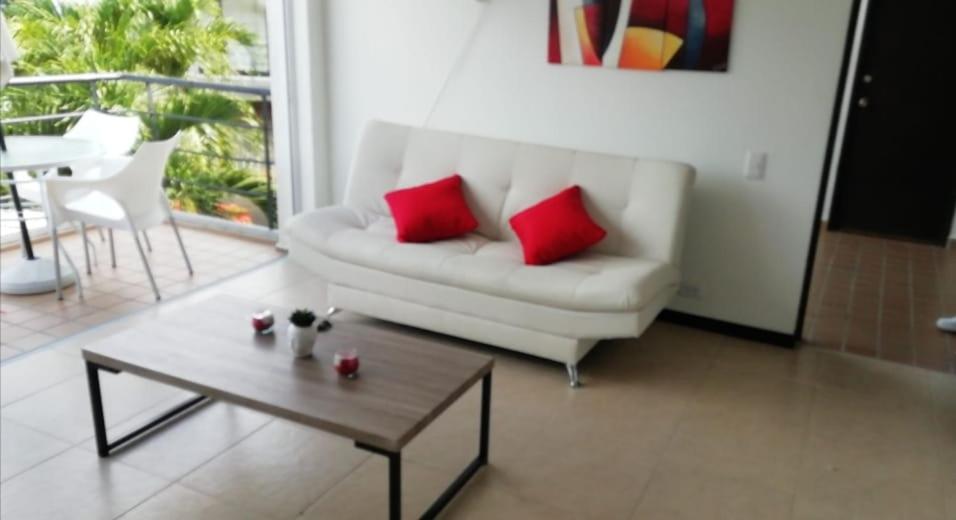 Apartment photo 3