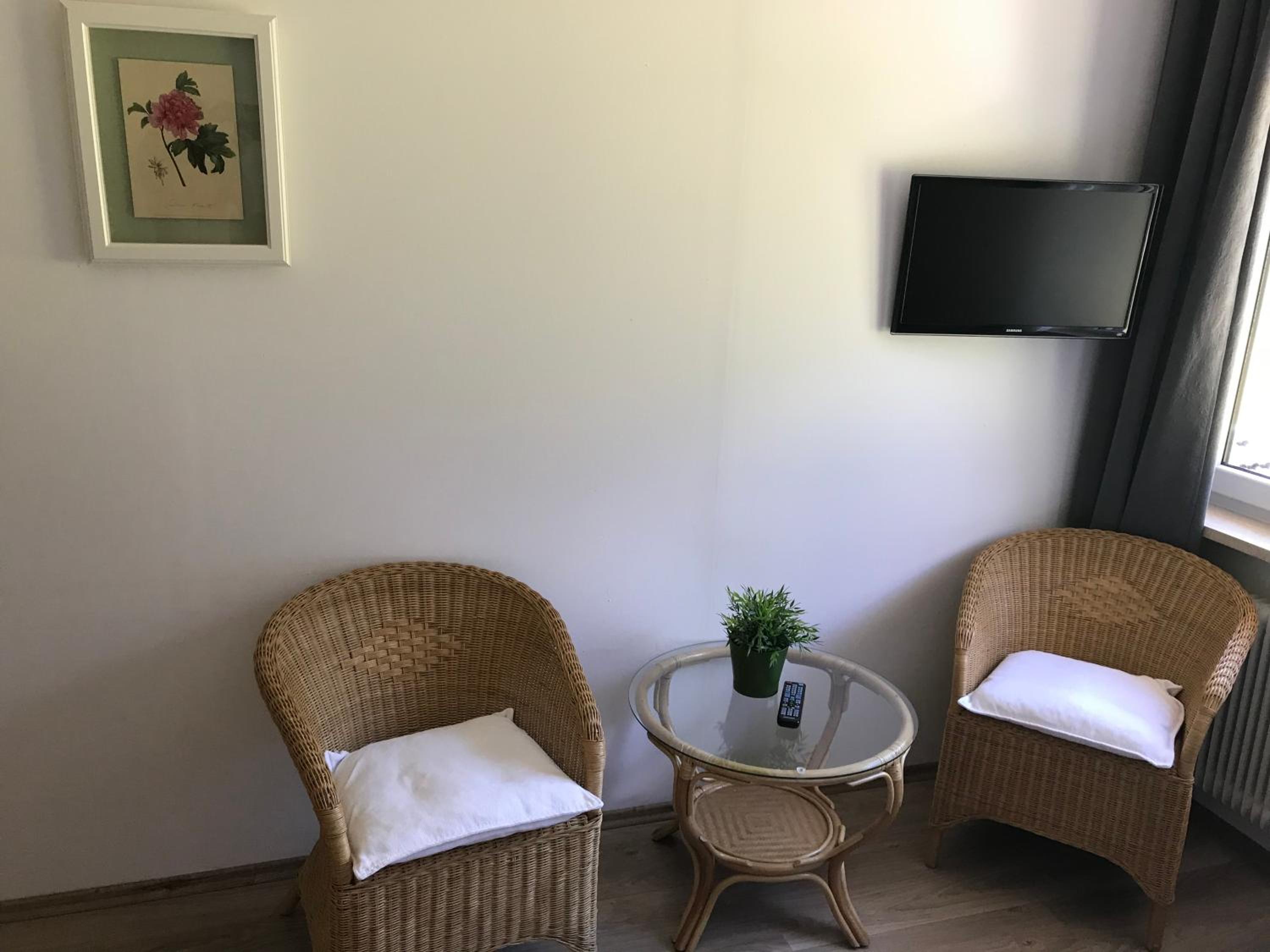 Double Room - Photo 4