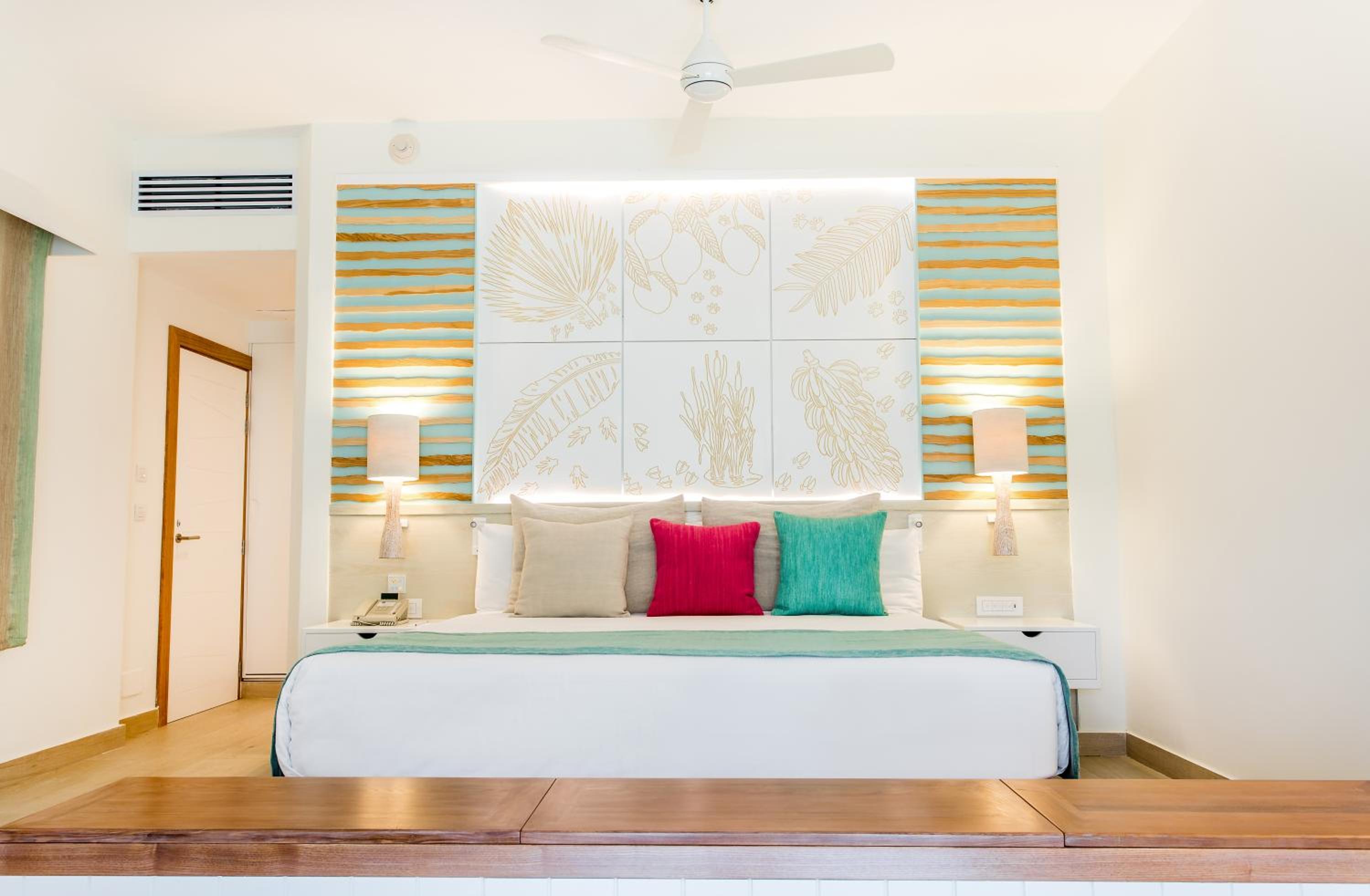 Junior Suite Ocean Front Single Use