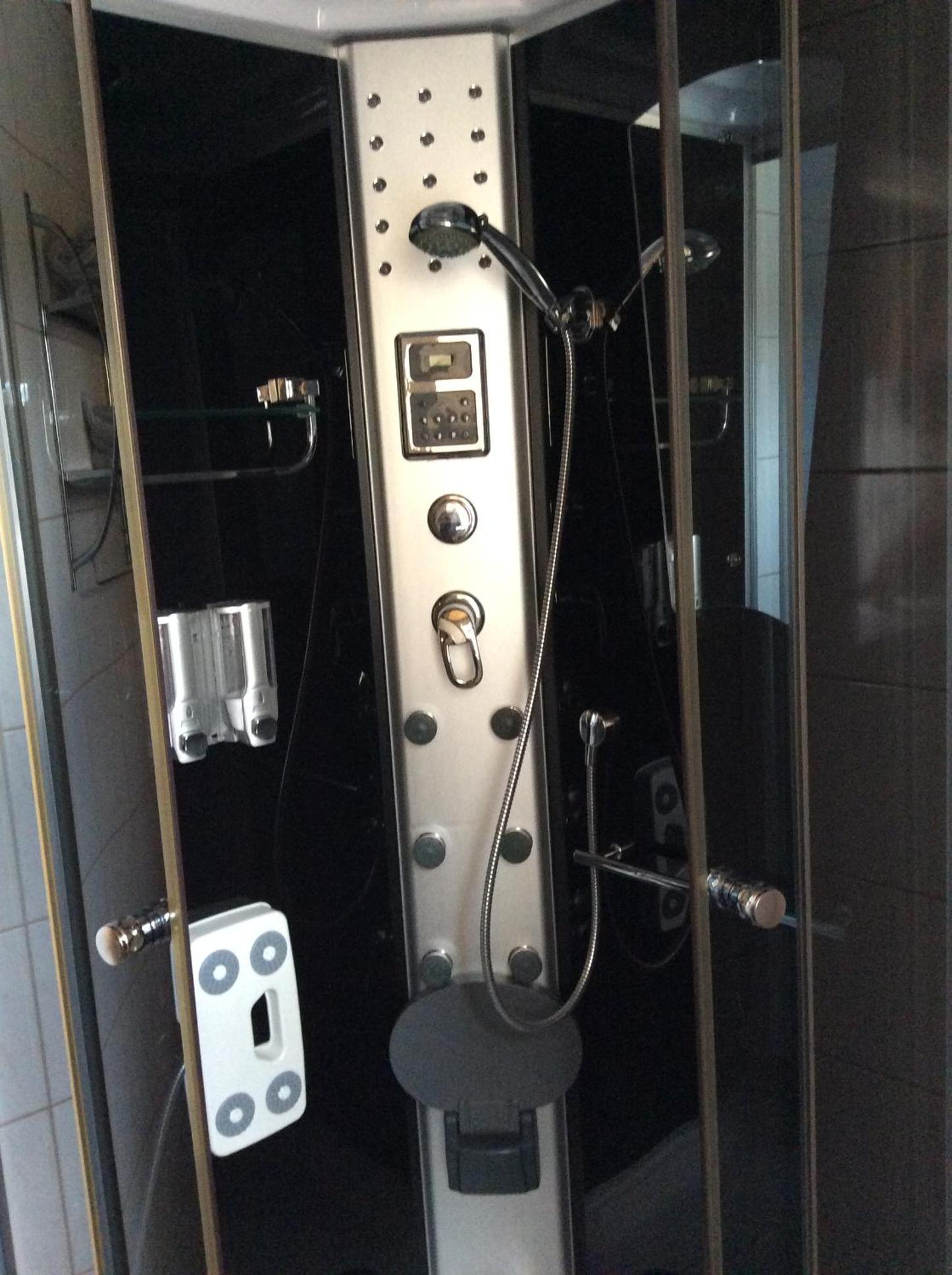 Double Room with Private Bathroom photo 2