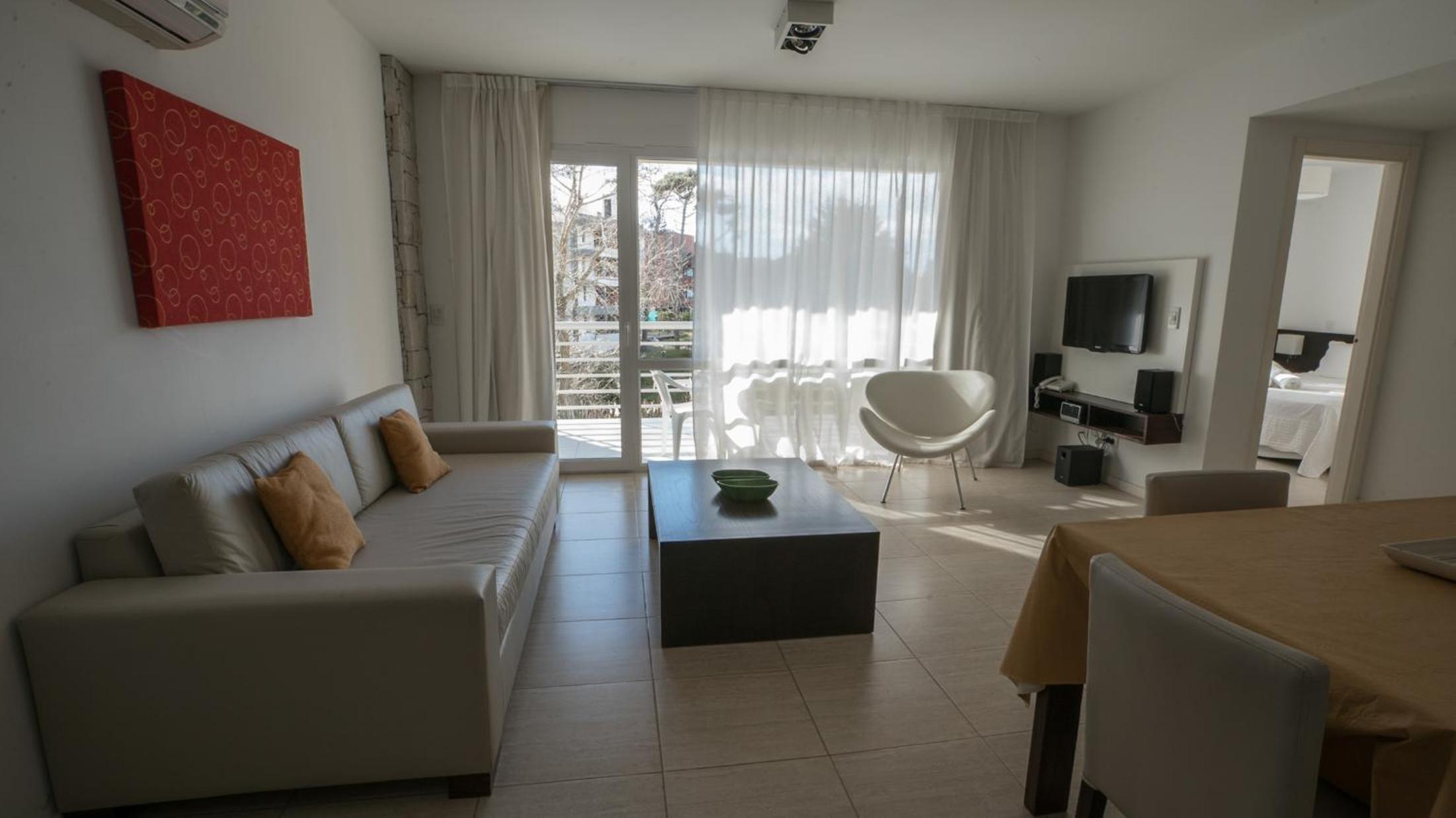 Studio Apartment photo 2