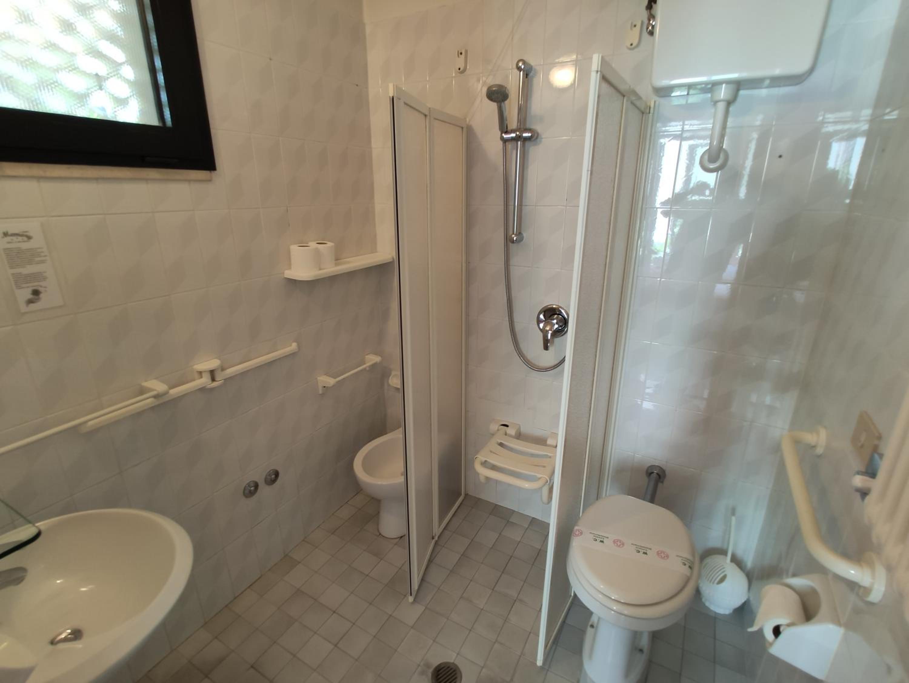 Standard Single Room photo 2