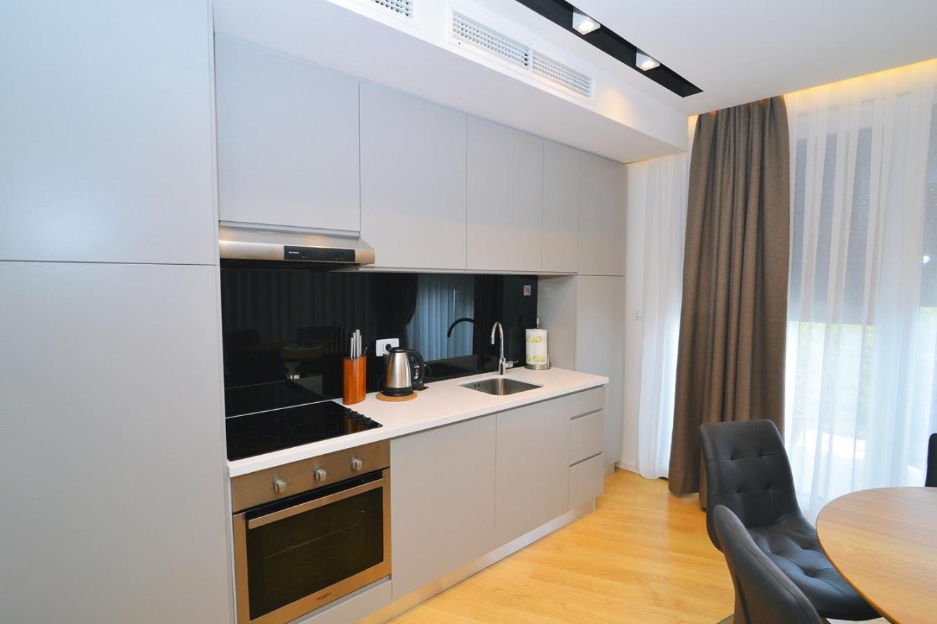 Apartment with Sea View photo 2