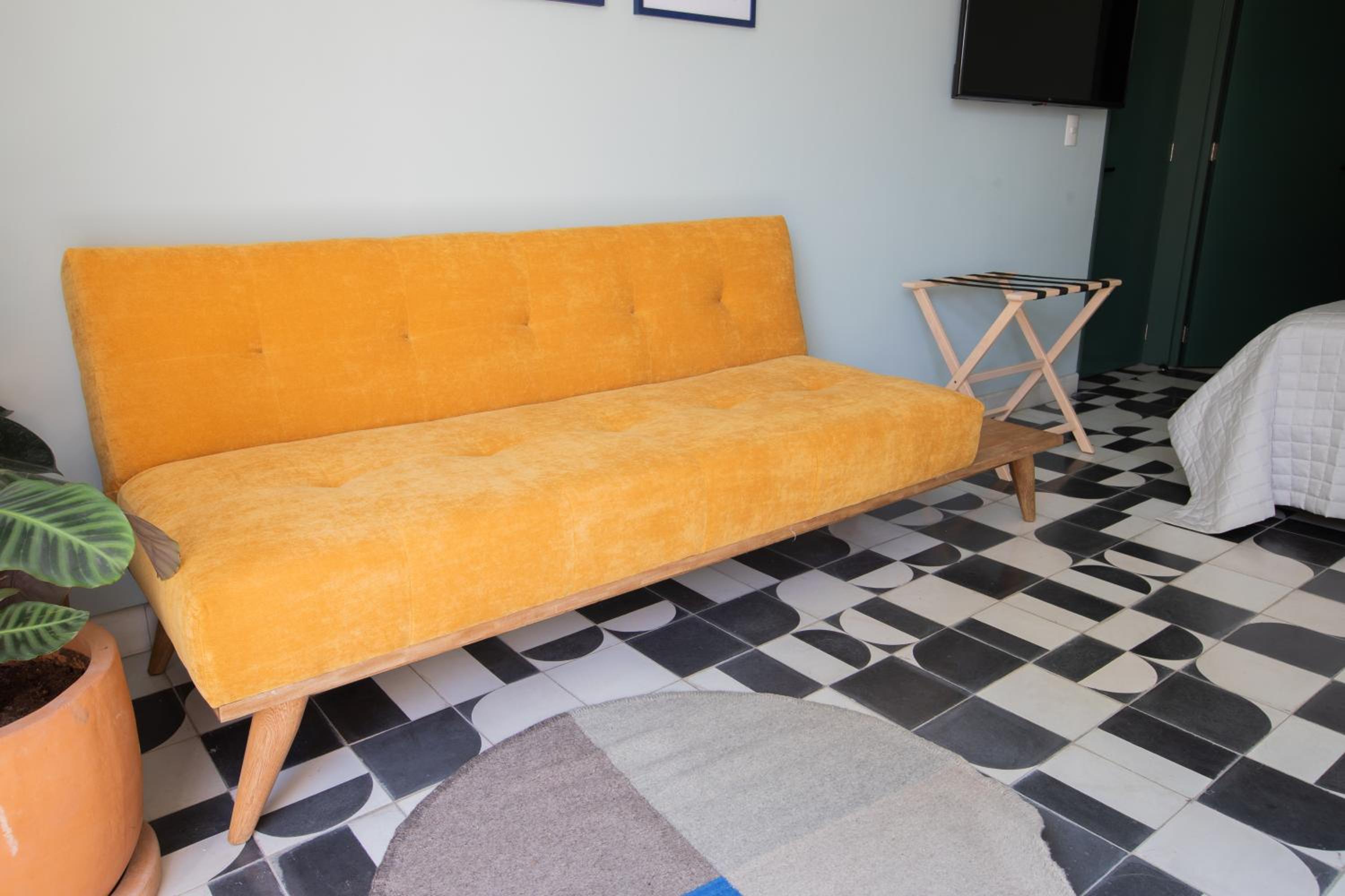 Standard Triple Room - Photo 10