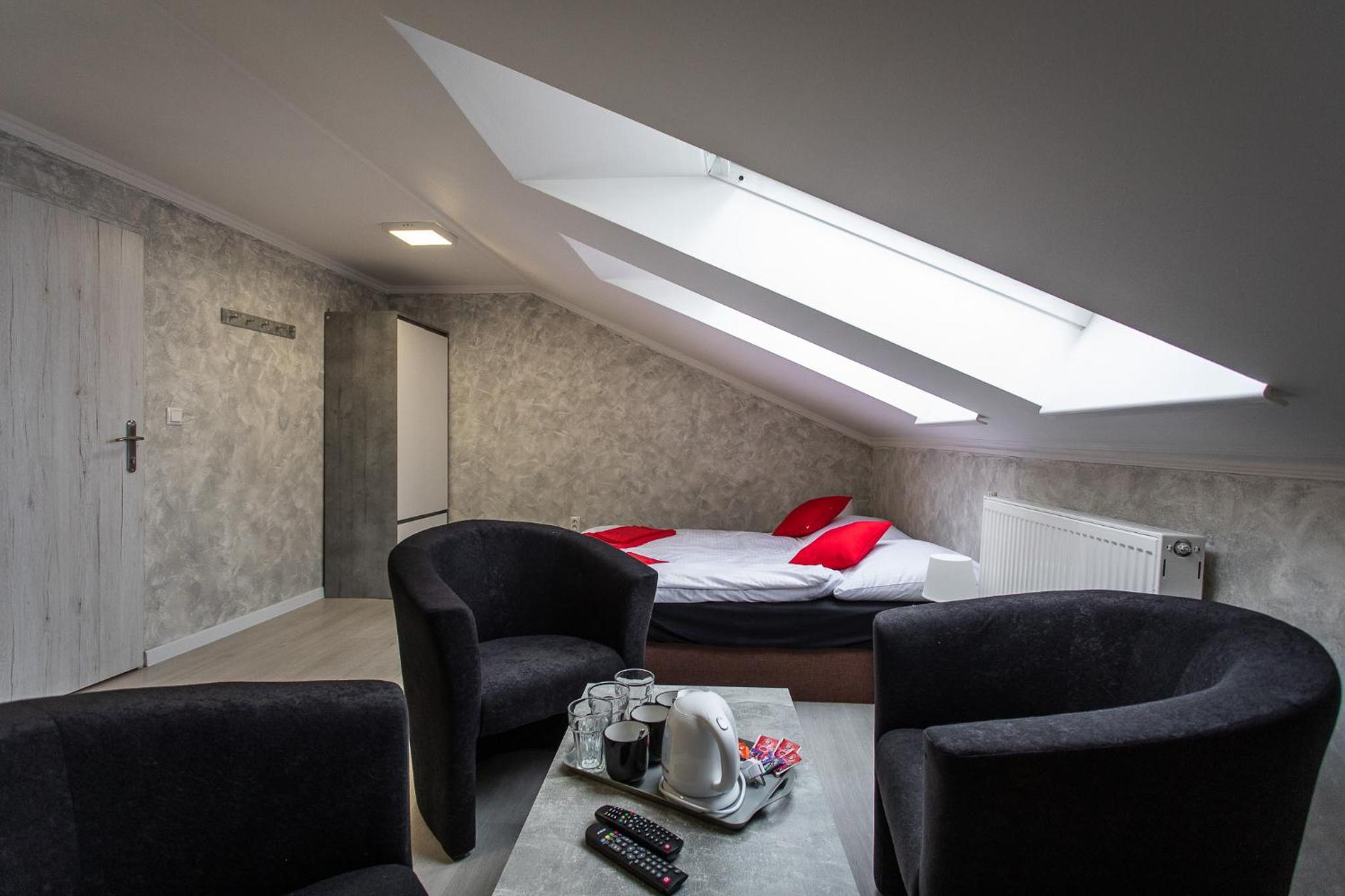 Triple Room with Shower - Photo 6