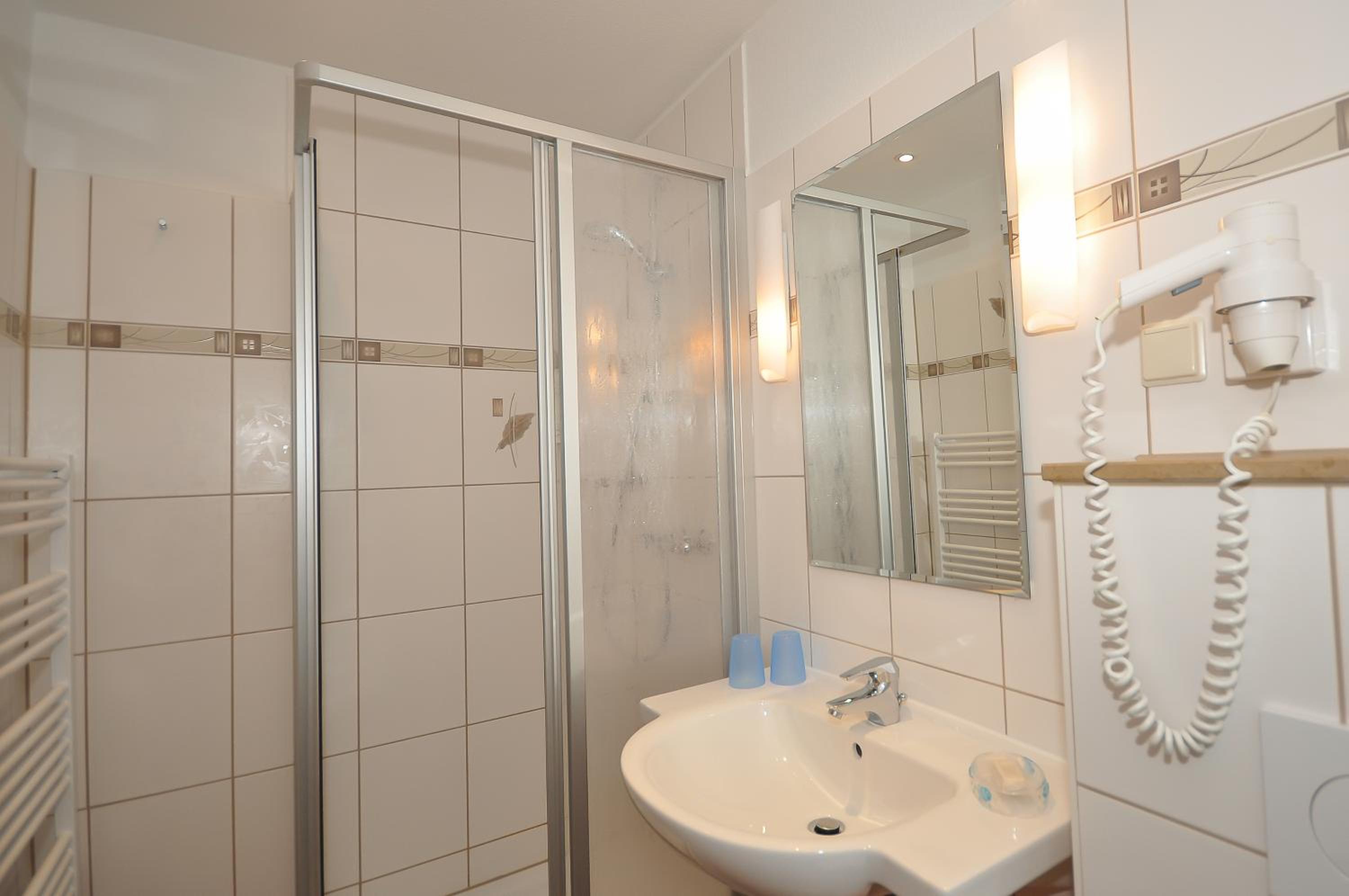 Single Room with Balcony photo 3