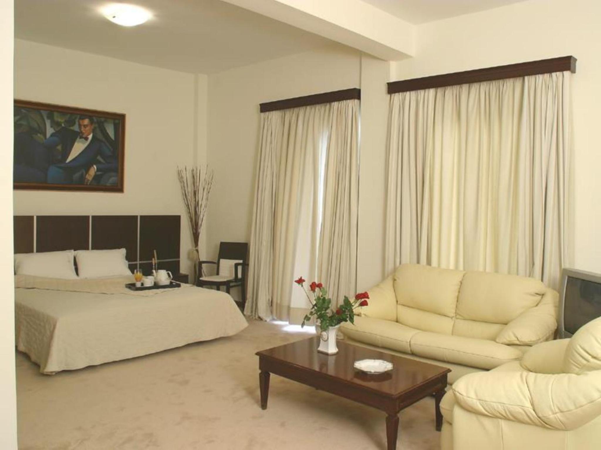 Suite  photo 2