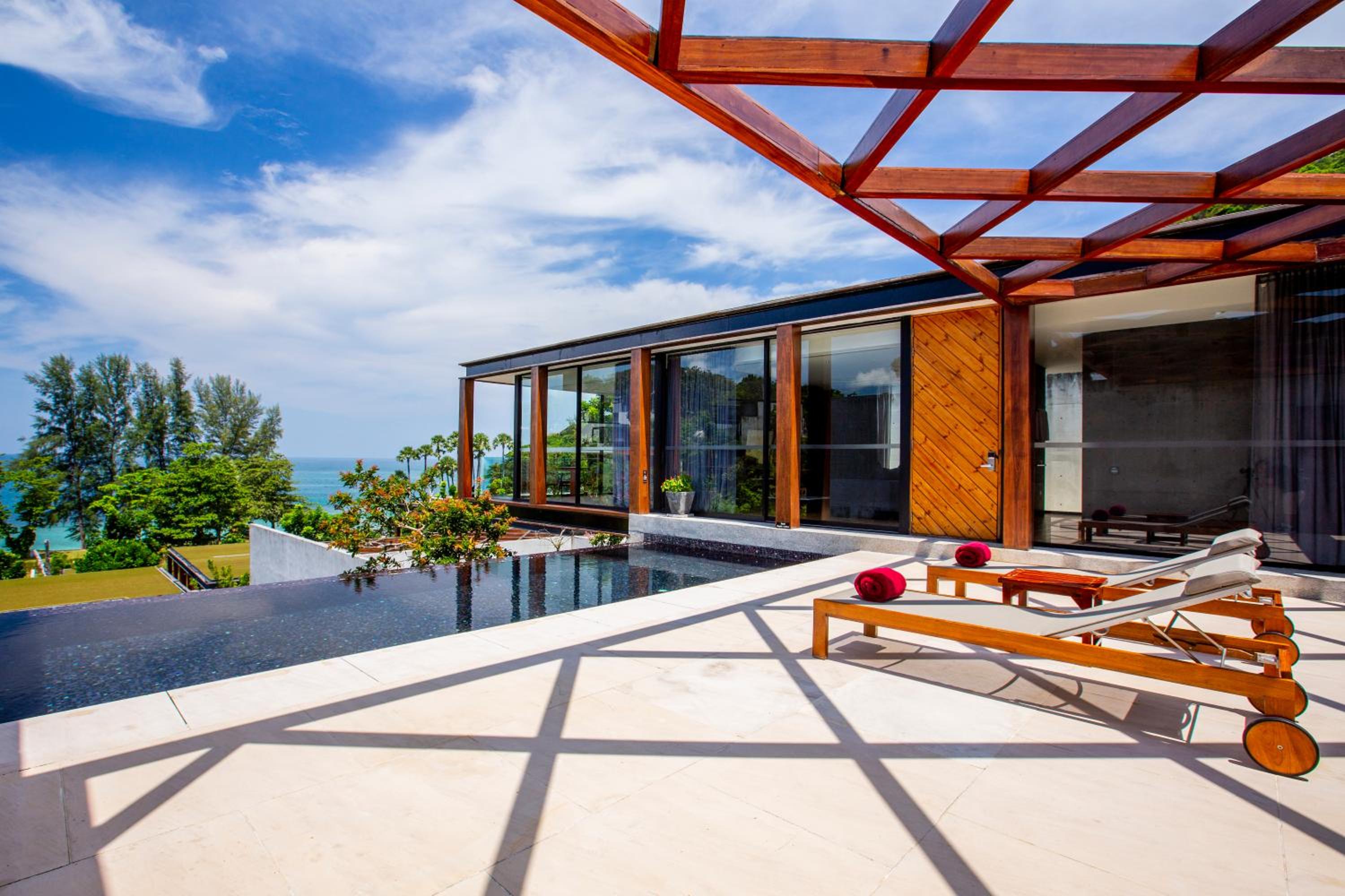 One Bedroom Pool Villa - Deluxe Ocean View photo 3