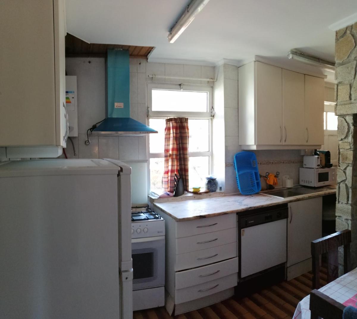 Three-Bedroom House - Photo 11