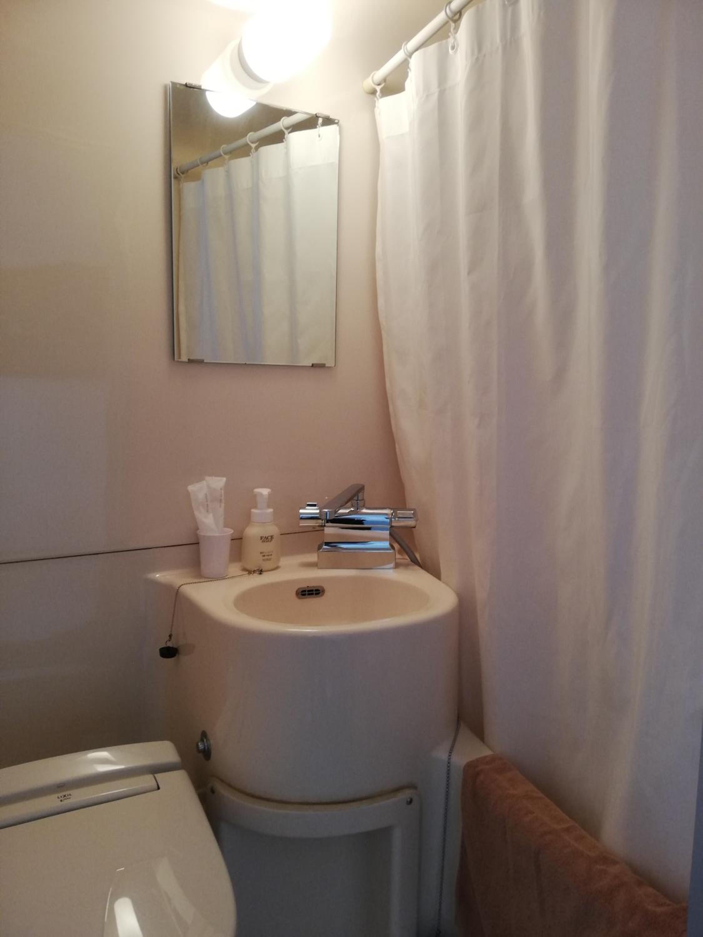 Standard Double Room - Non-Smoking photo 2