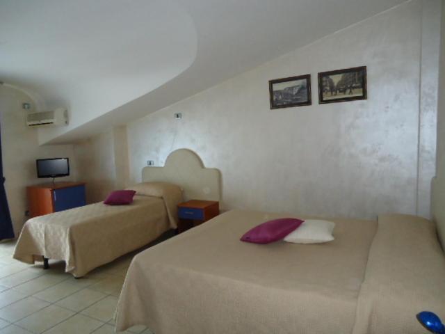 Triple Room photo 1