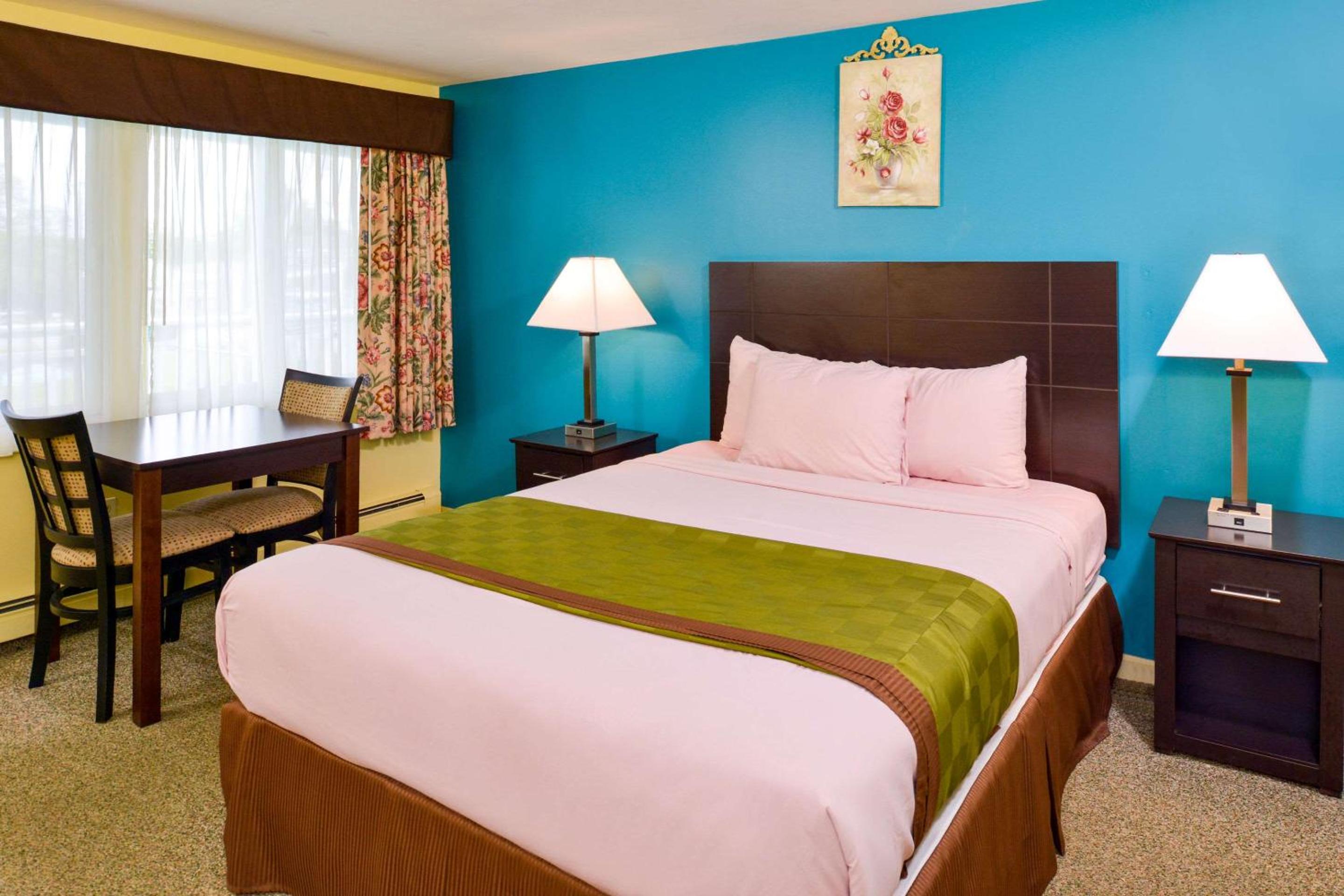 Queen Room - Photo 2