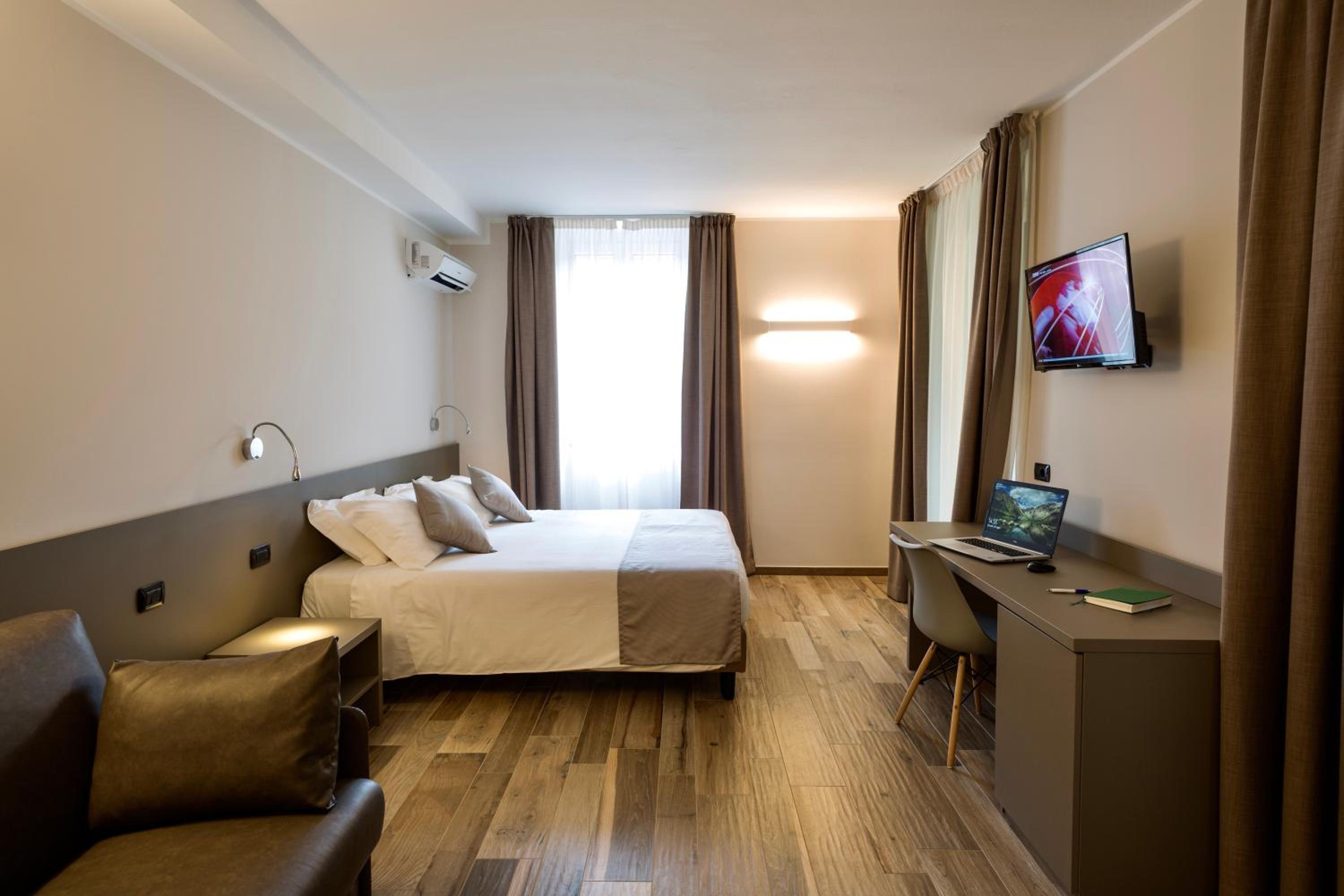 Comfort Quadruple Room - Photo 1