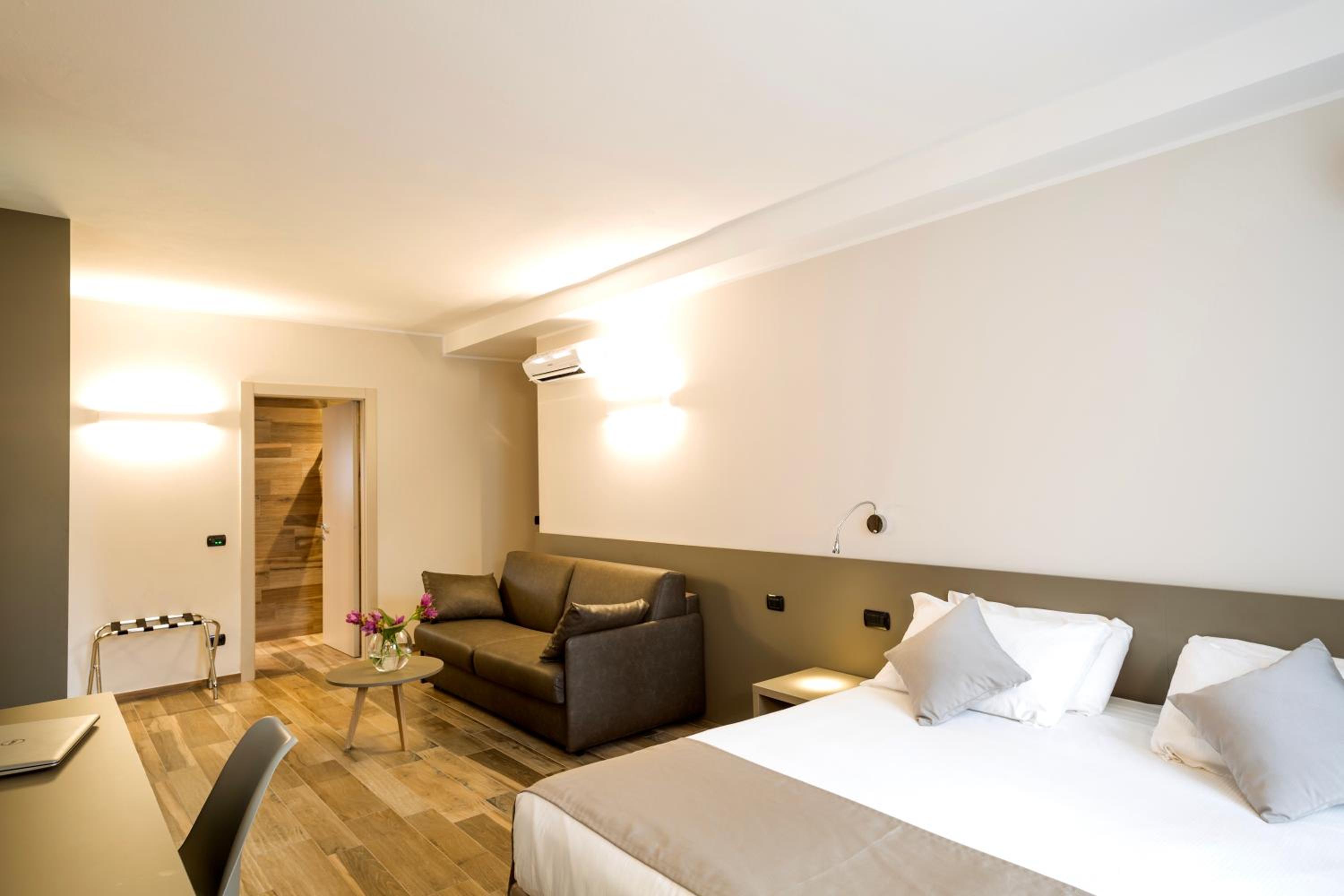 Comfort Quadruple Room - Photo 5