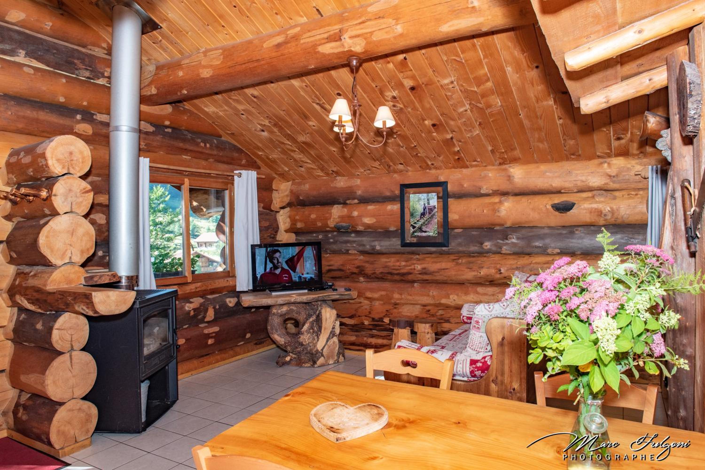 Chalet (4 Adults) photo 1